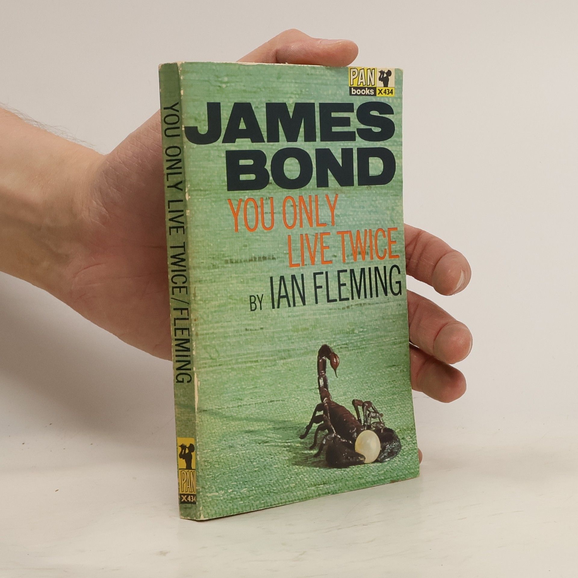 Ian Fleming James Bond: You Only Live Twice