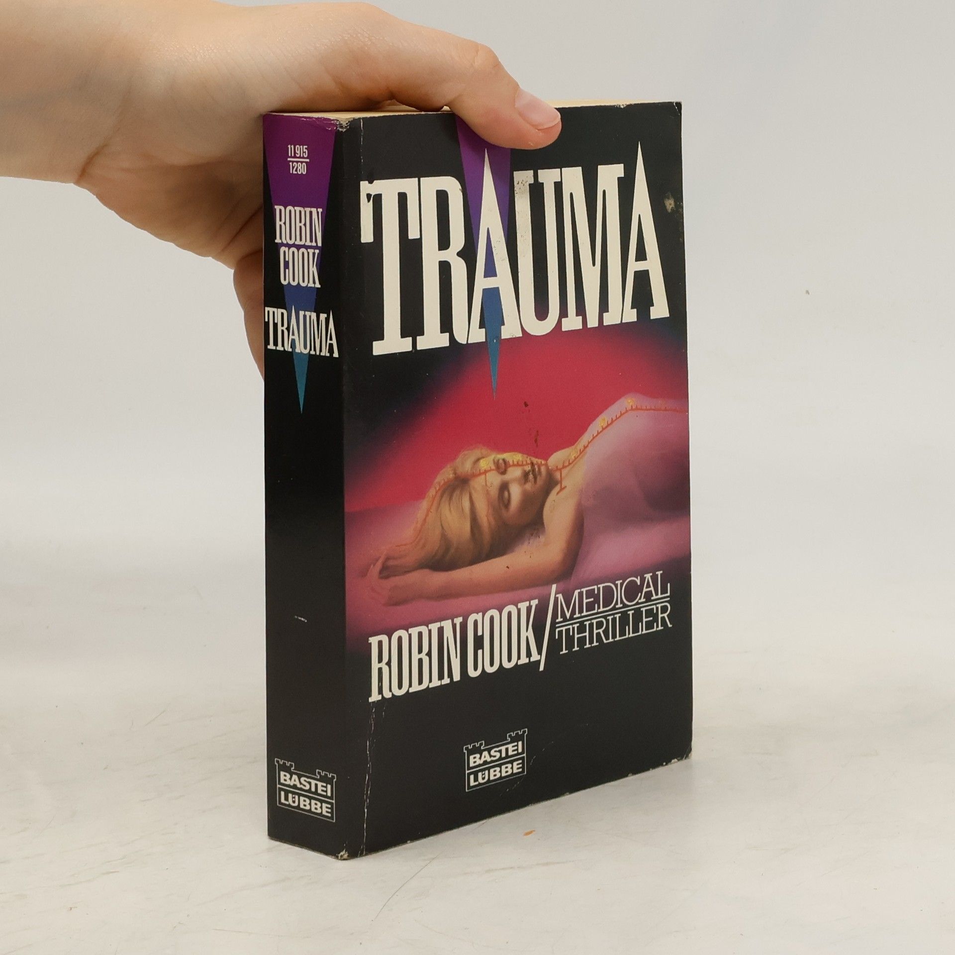 Robin Cook Trauma