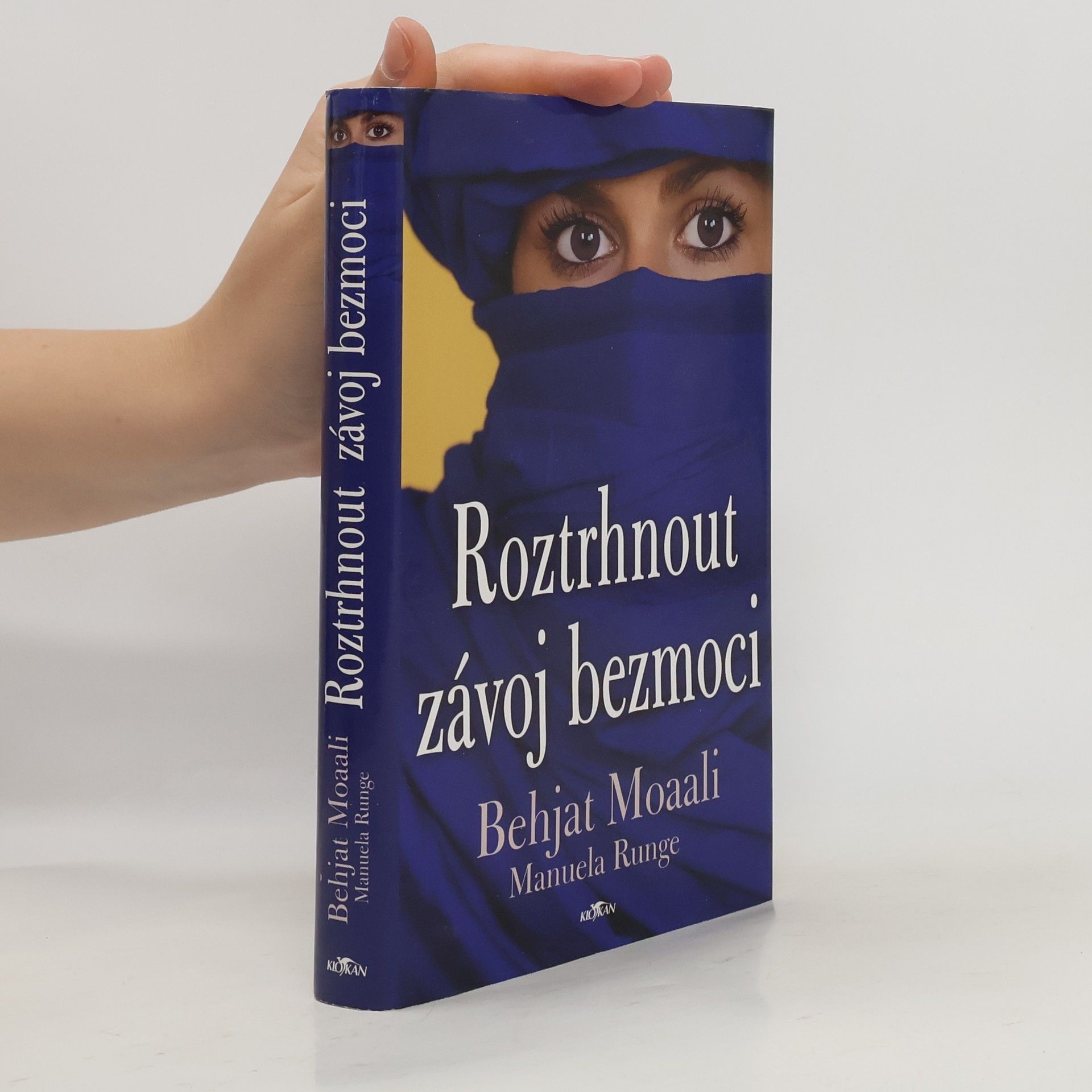 Behjat Moaali Roztrhnout závoj bezmoci