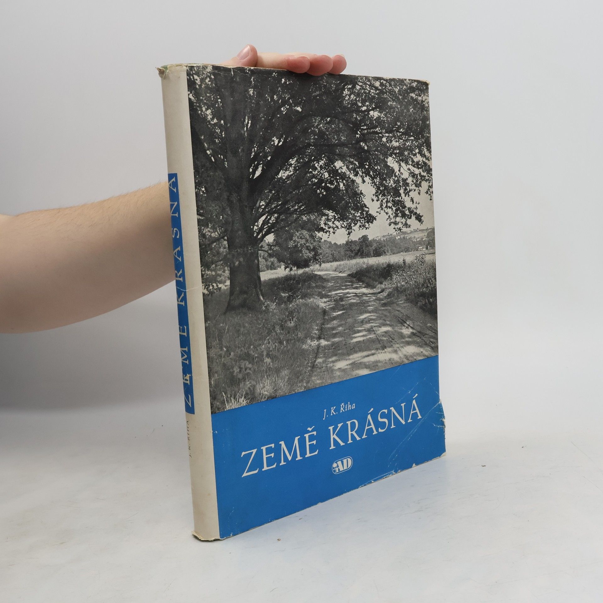 Josef Karel Říha Země krásná