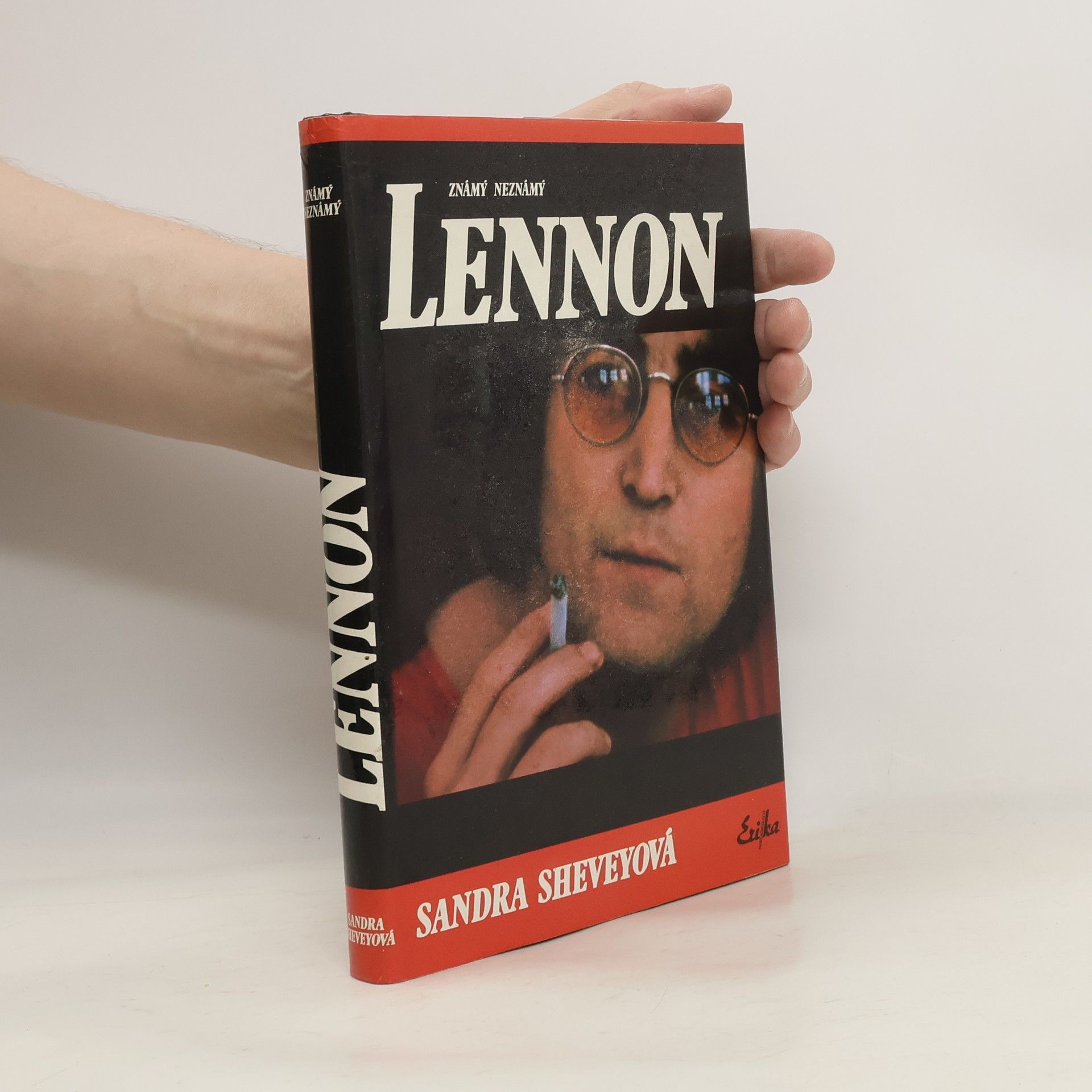 Sandra Shevey Lennon známý neznámý