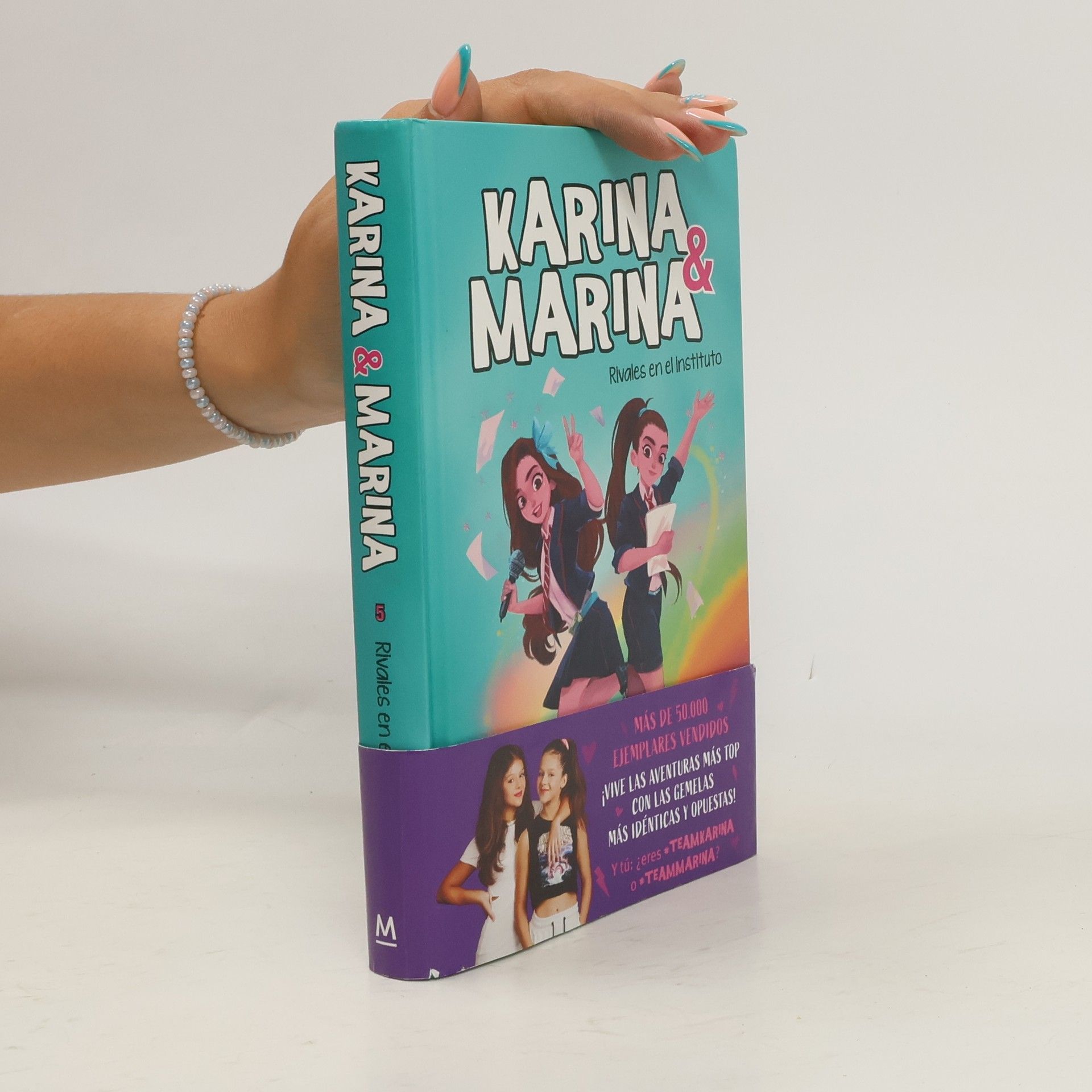 Karen Camargo Karina & Marina 5: Rivales en el instituto