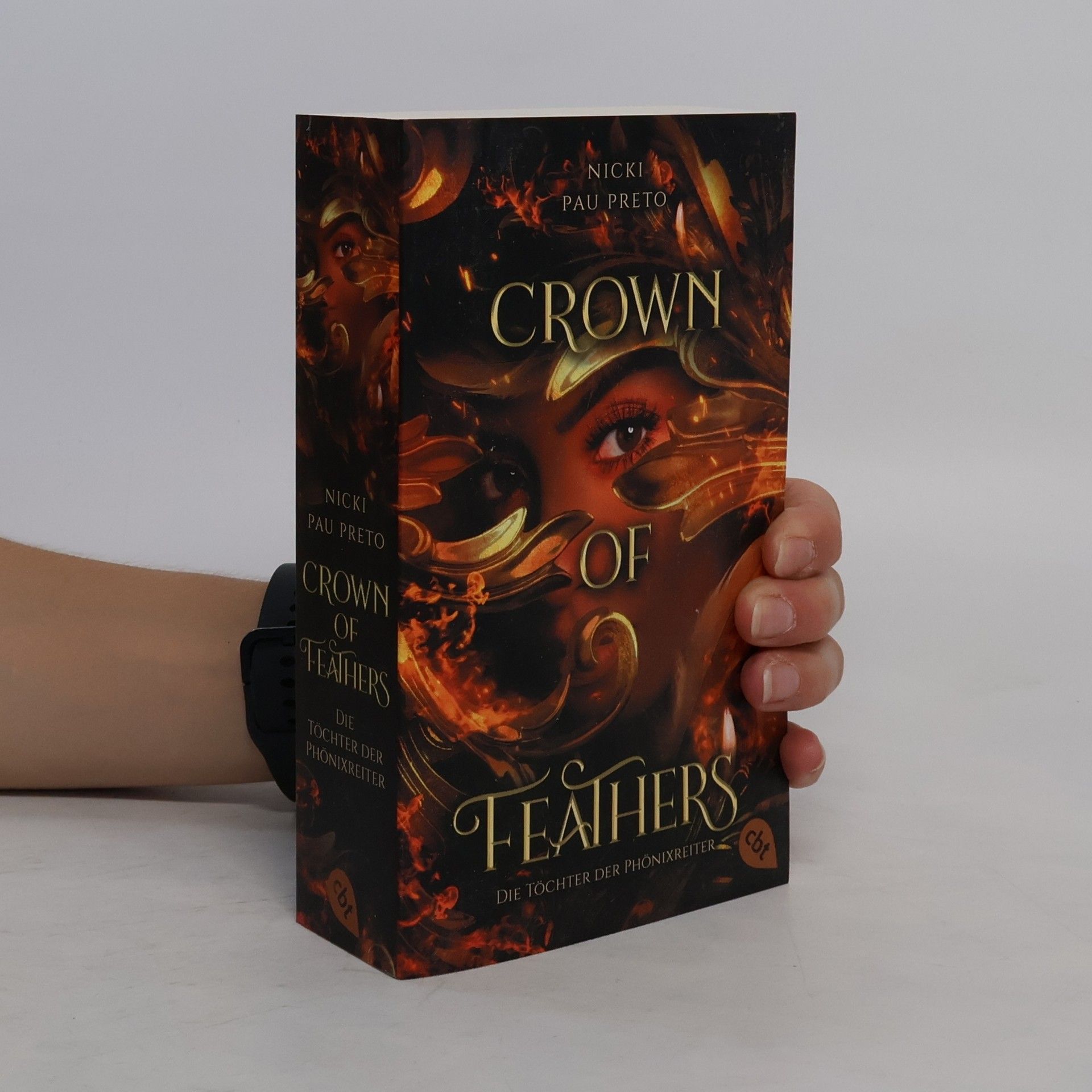 Nicki Pau Preto Die Töchter der Phönixreiter – Crown of Feathers
