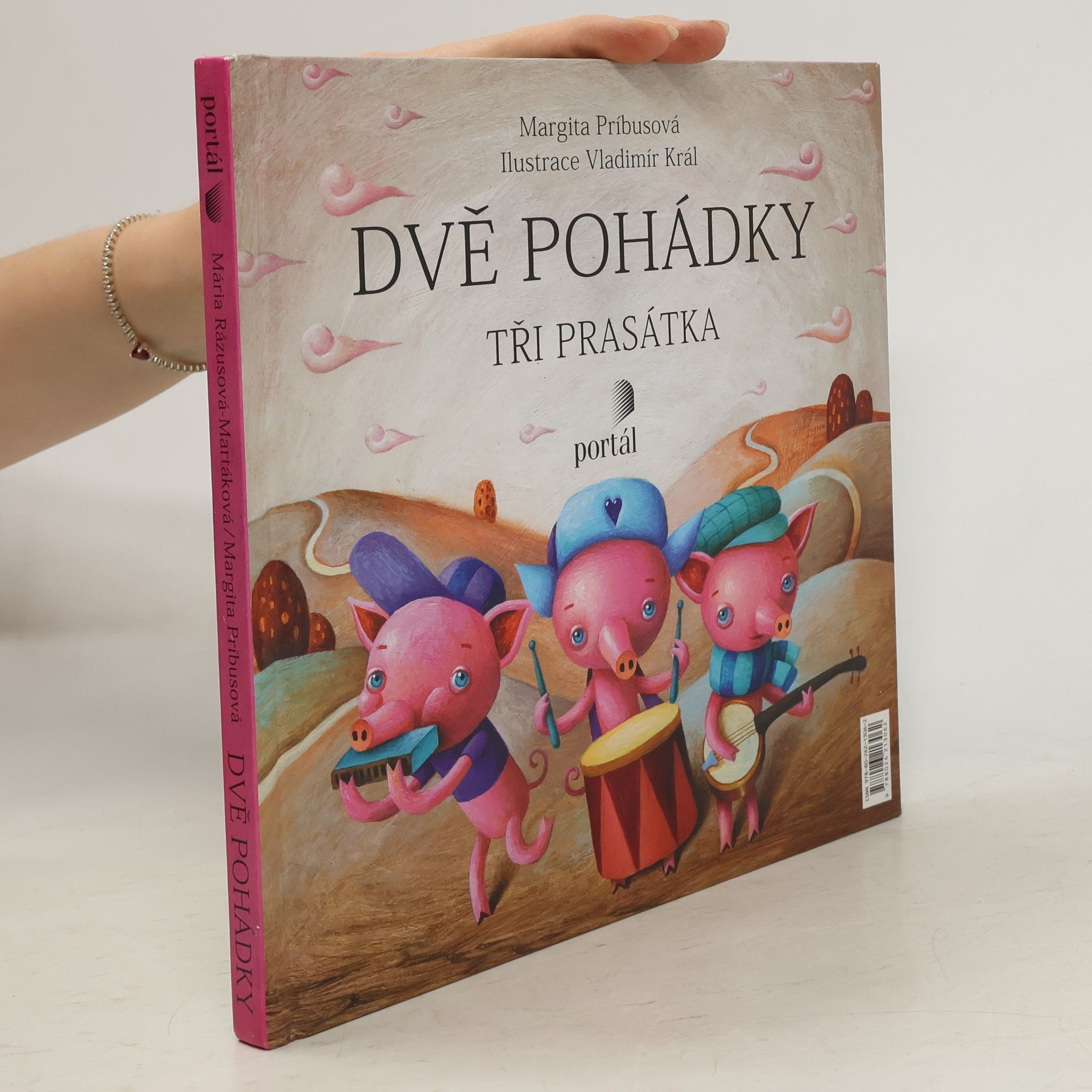 Mária Rázusová Martáková Dvě pohádky - Tři prasátka / Jak šlo vejce na vandr