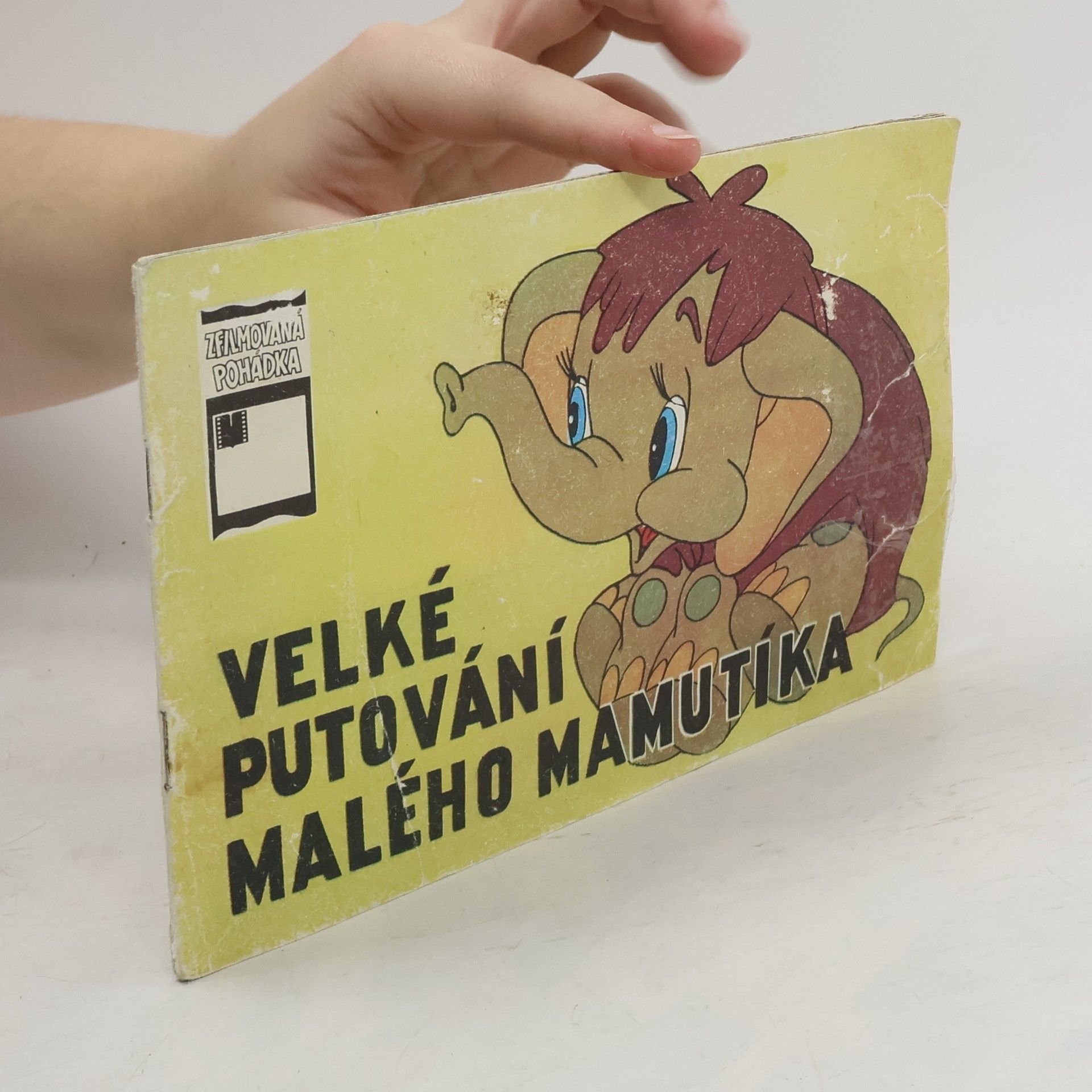 Něpomňaščaja Dina Velké putování malého mamutíka