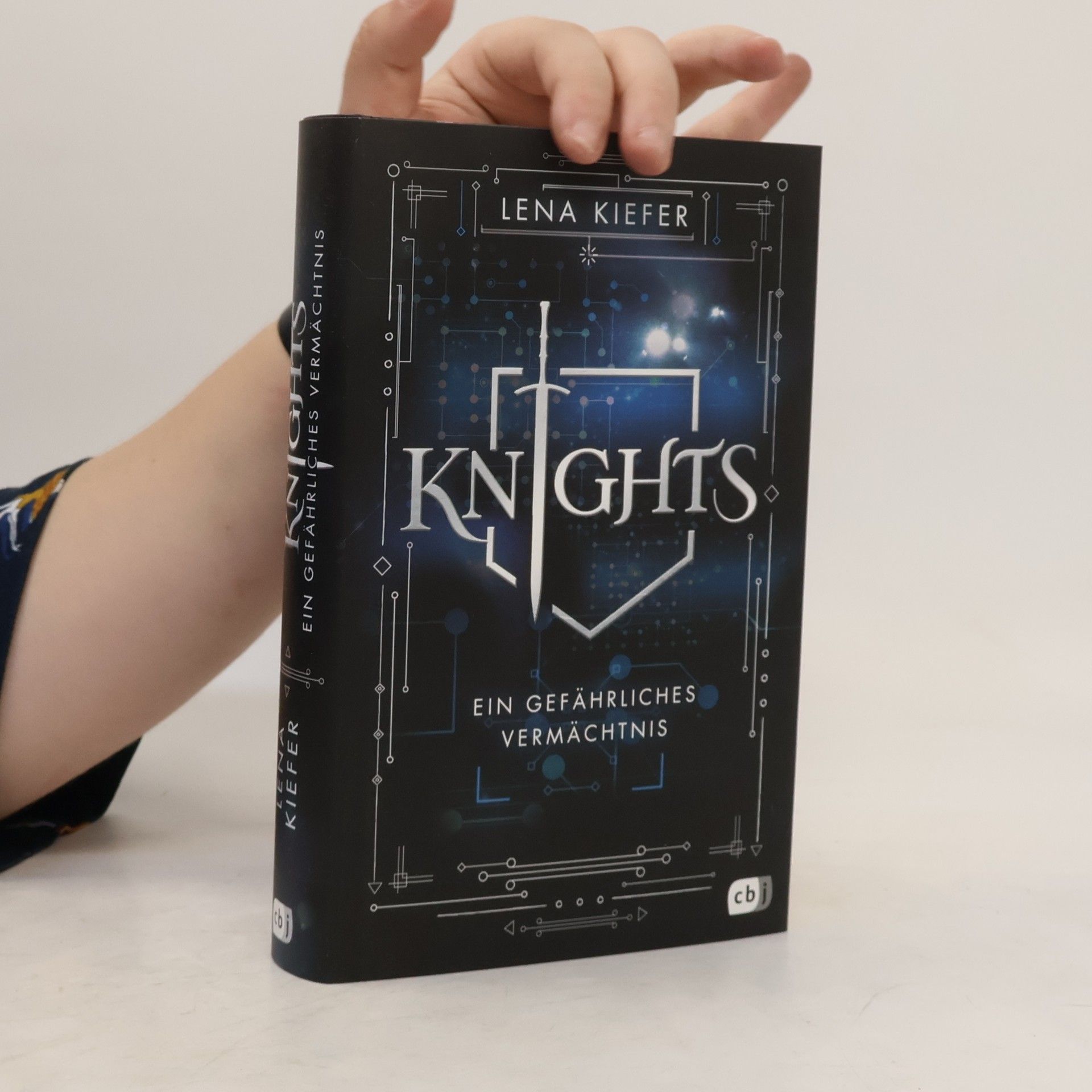 Lena Kiefer Knights - ein gefährliches Vermächtnis