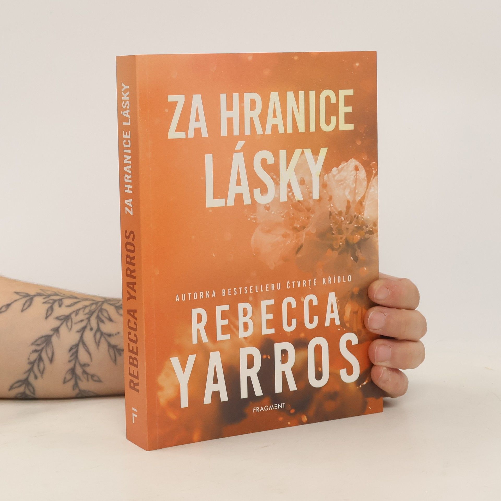 Za hranice lásky