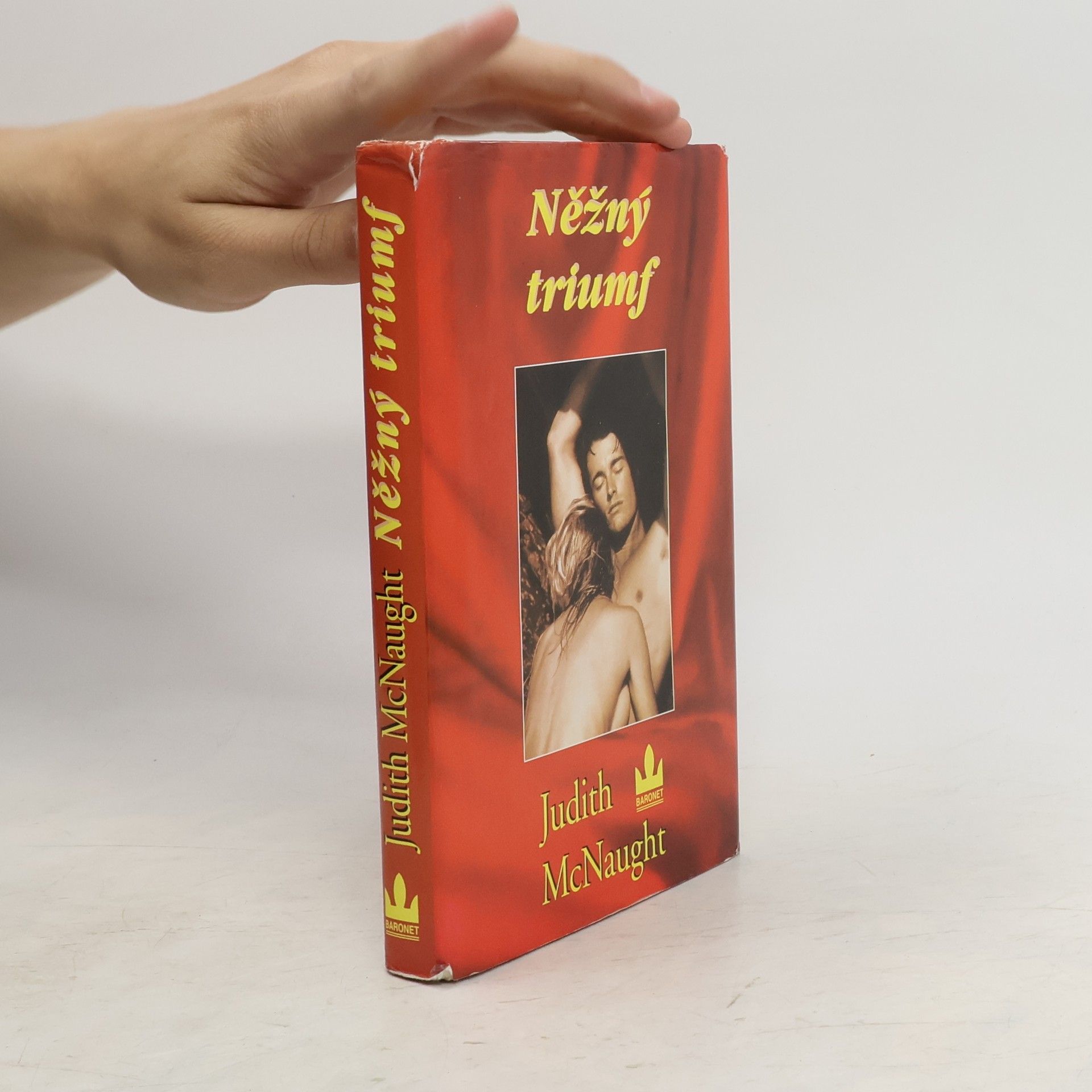 Judith McNaught Něžný triumf