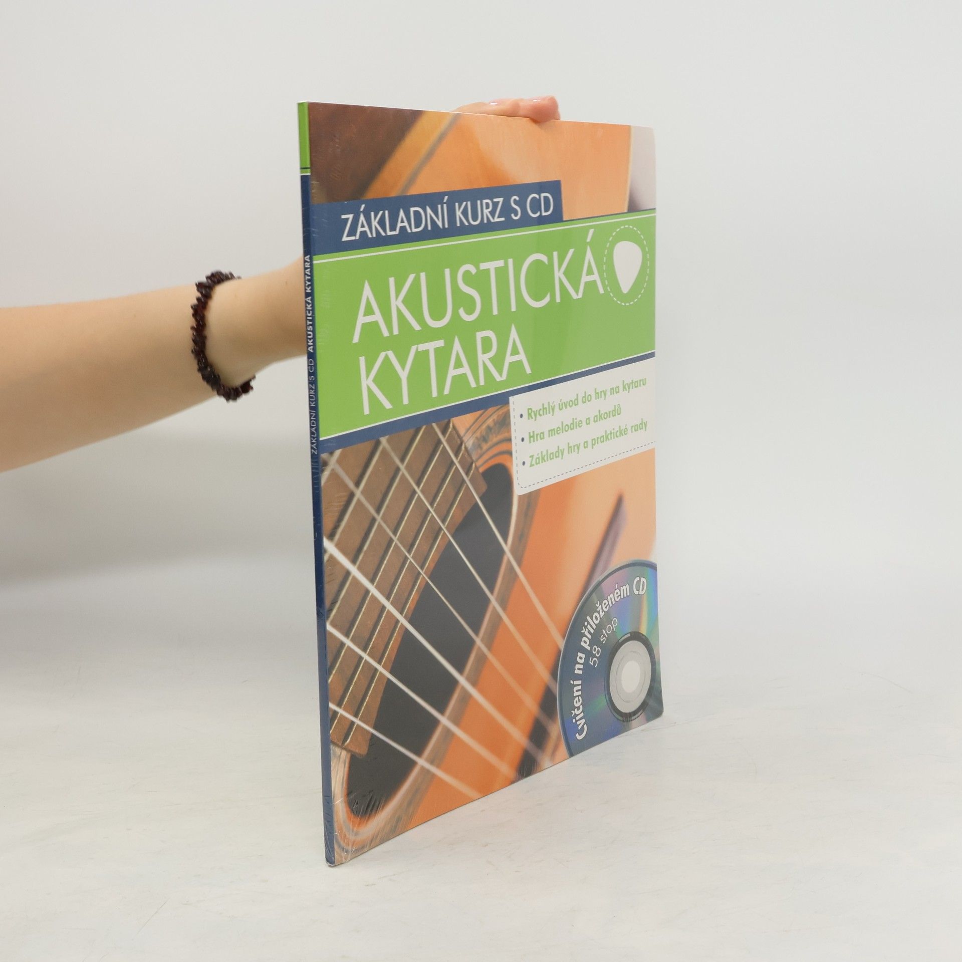 Vít Malinovský Akustická kytara : základní kurz s CD