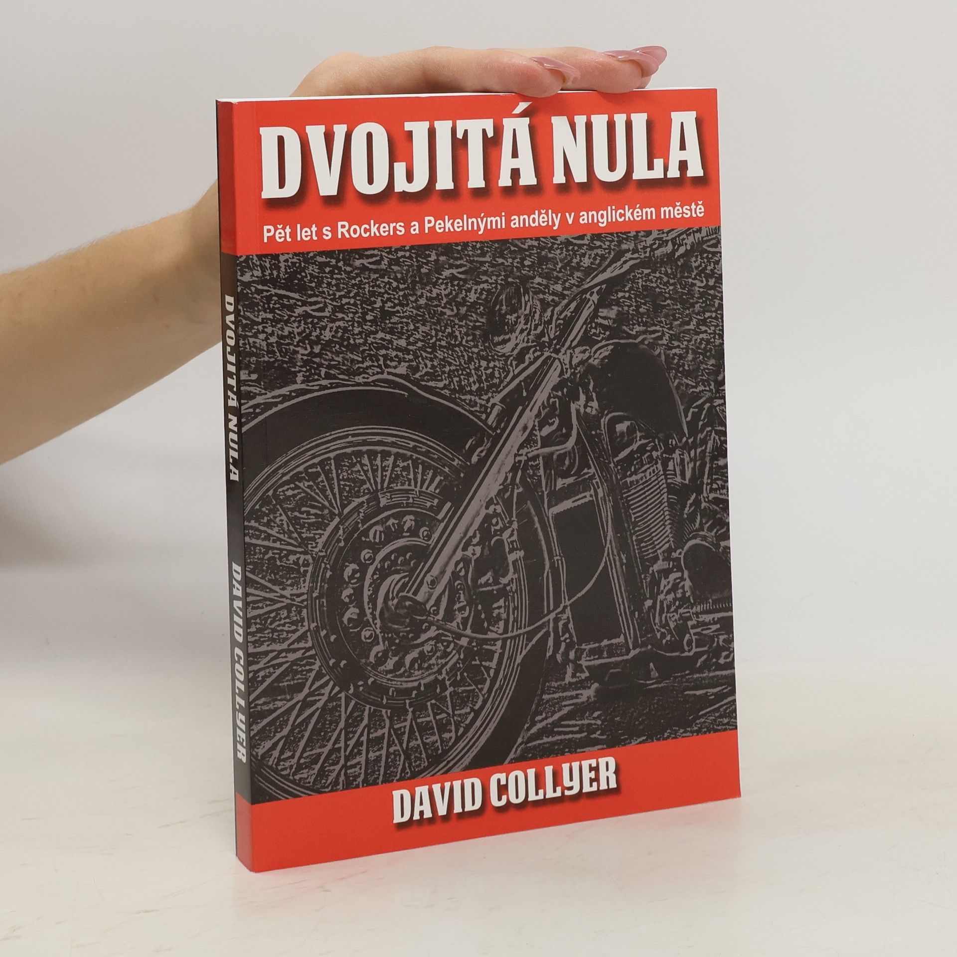 David Collyer Dvojitá nula