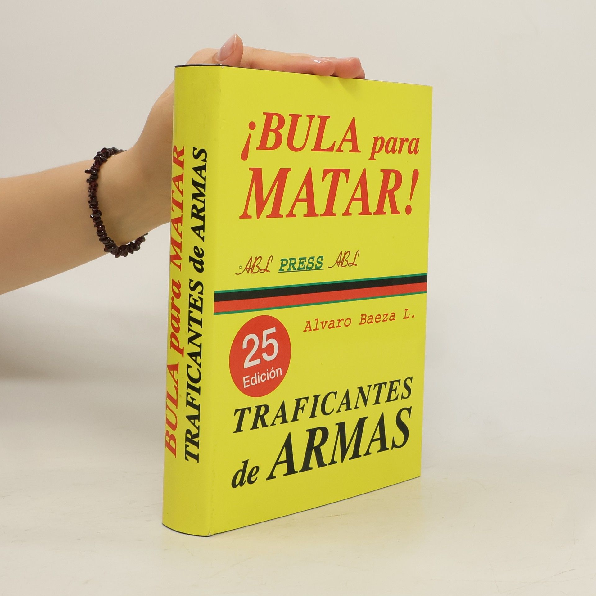 Alvaro Baeza L. Bula para matar