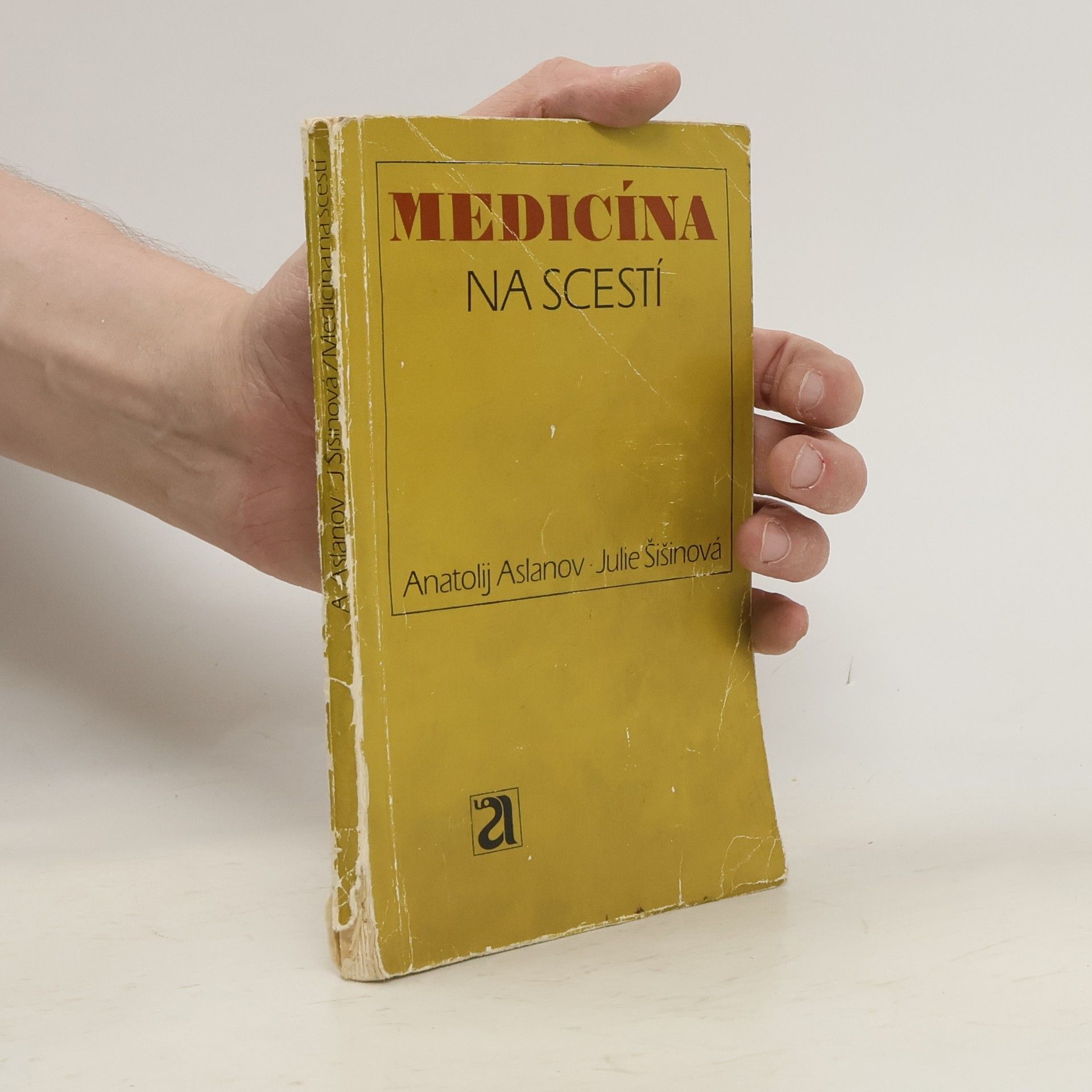 Anatolij Aslanov Medicína na scestí