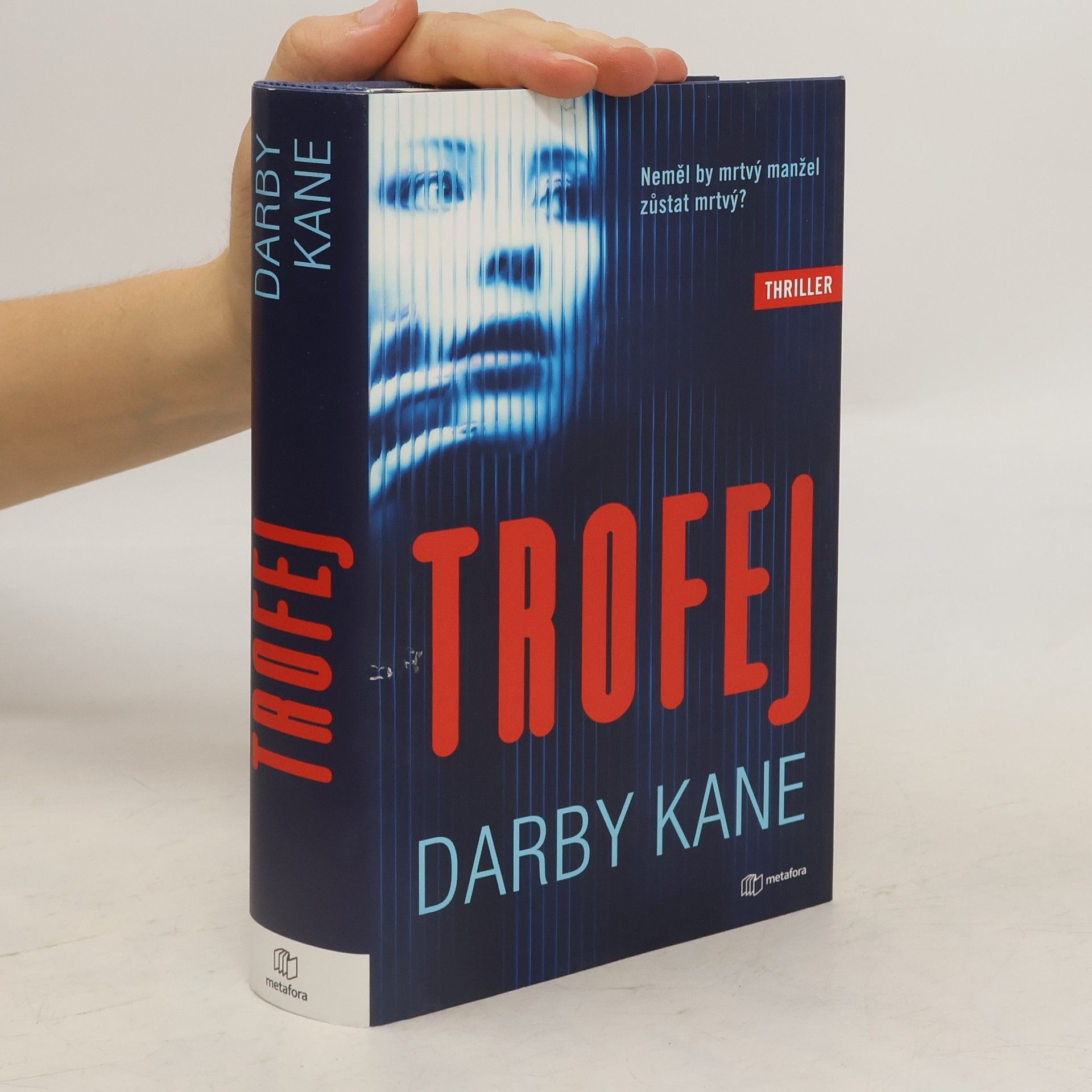 Darby Kane Trofej
