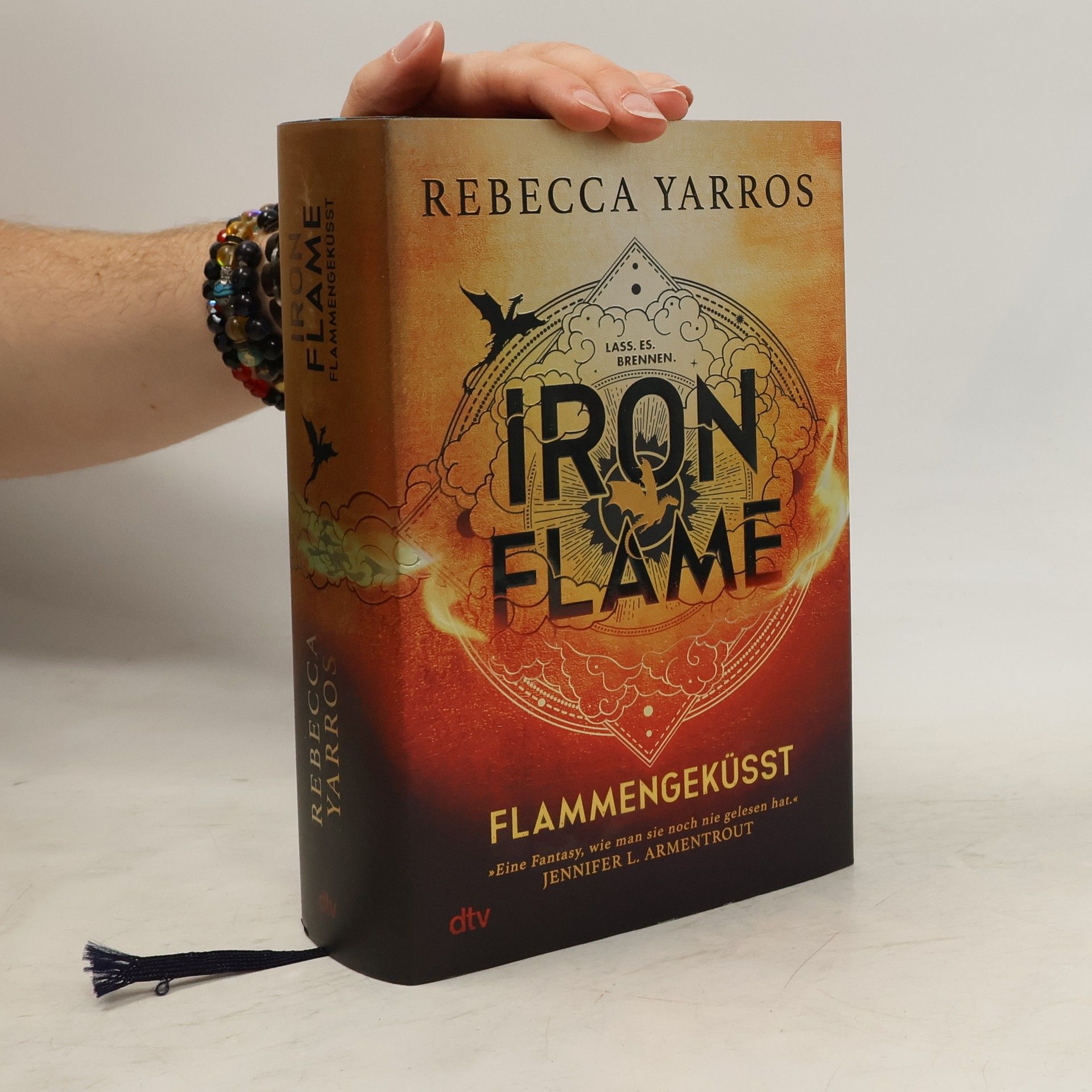 Rebecca Yarros Iron Flame