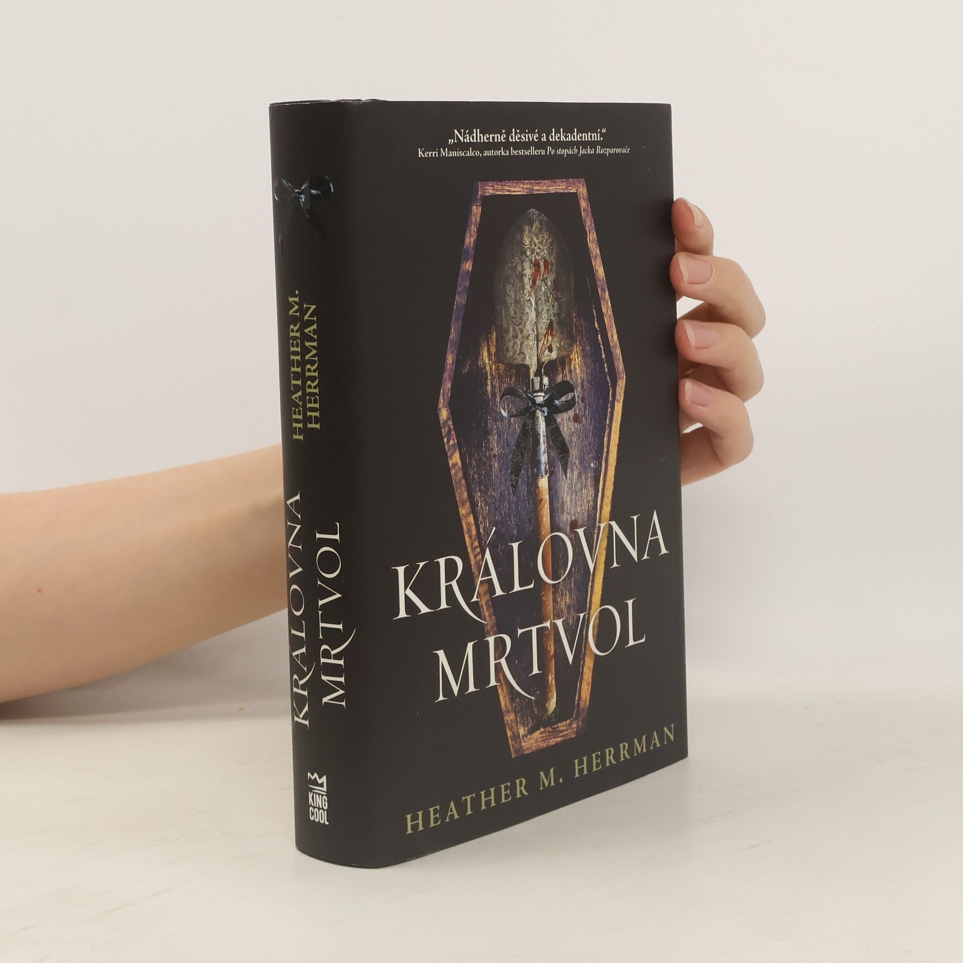 Heather M. Herrman Královna mrtvol