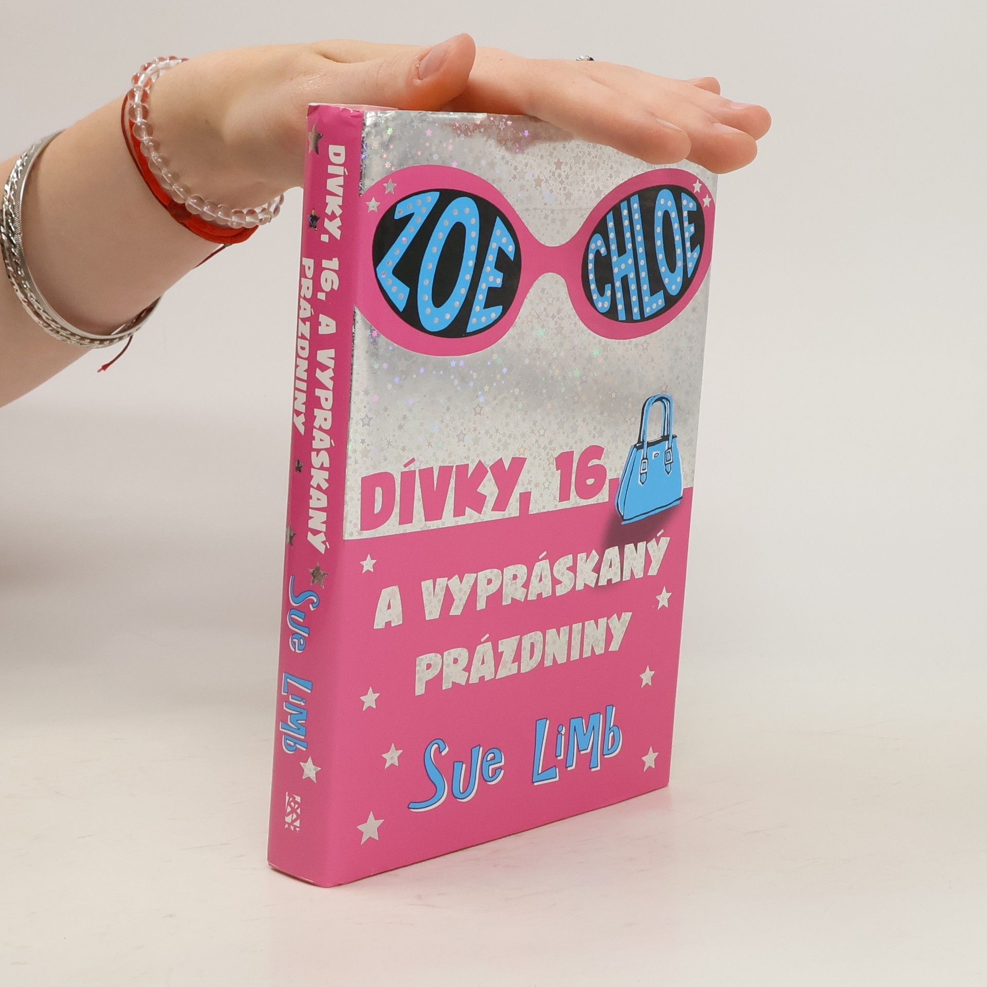 Sue Limb Dívky, 16, a vypráskaný prázdniny