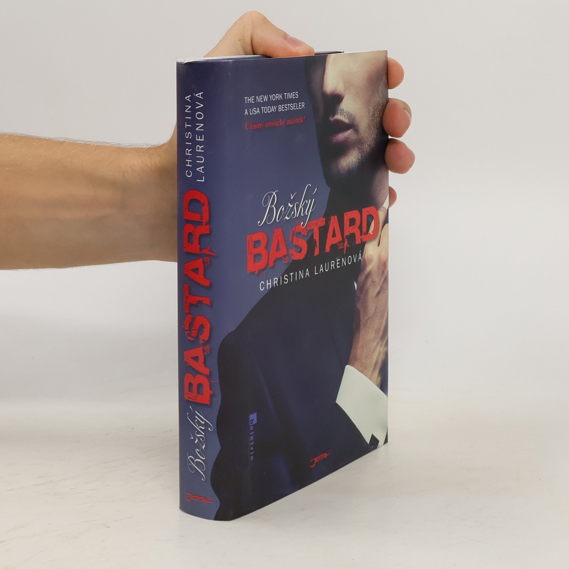 Christina Lauren Božský bastard