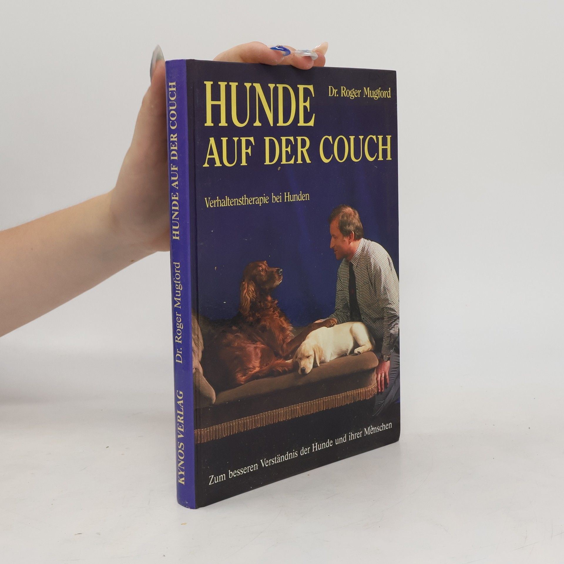 Roger Mugford Hunde auf der Couch