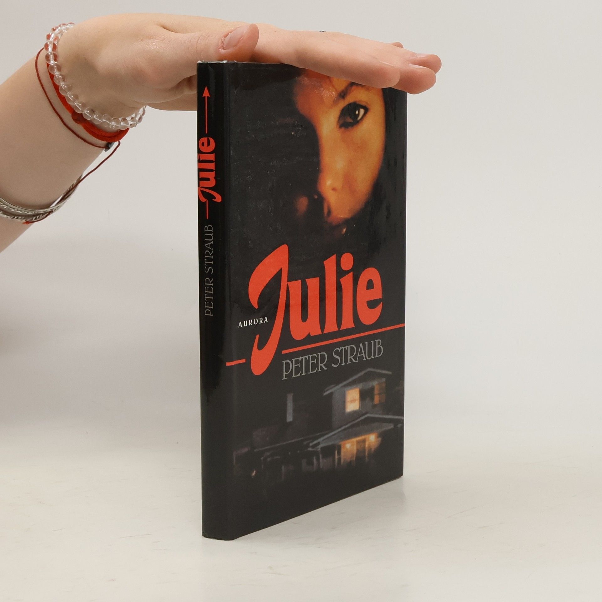 Peter Straub Julie
