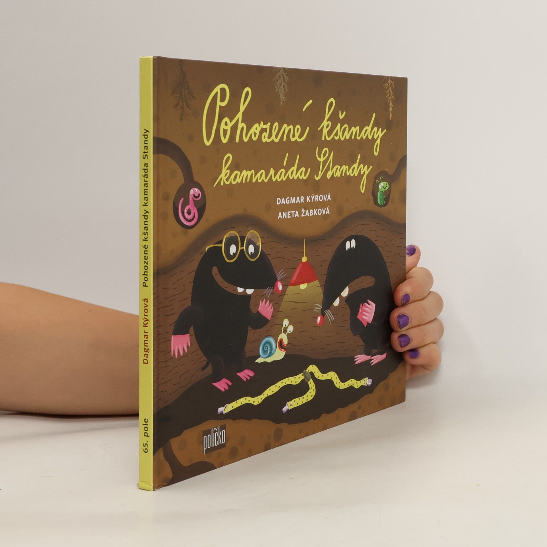 Pohozené kšandy kamaráda Standy