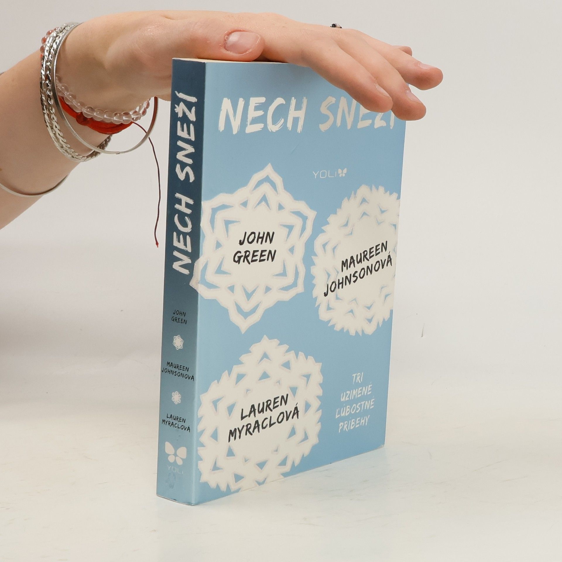 Maureen Johnson Nech sneží
