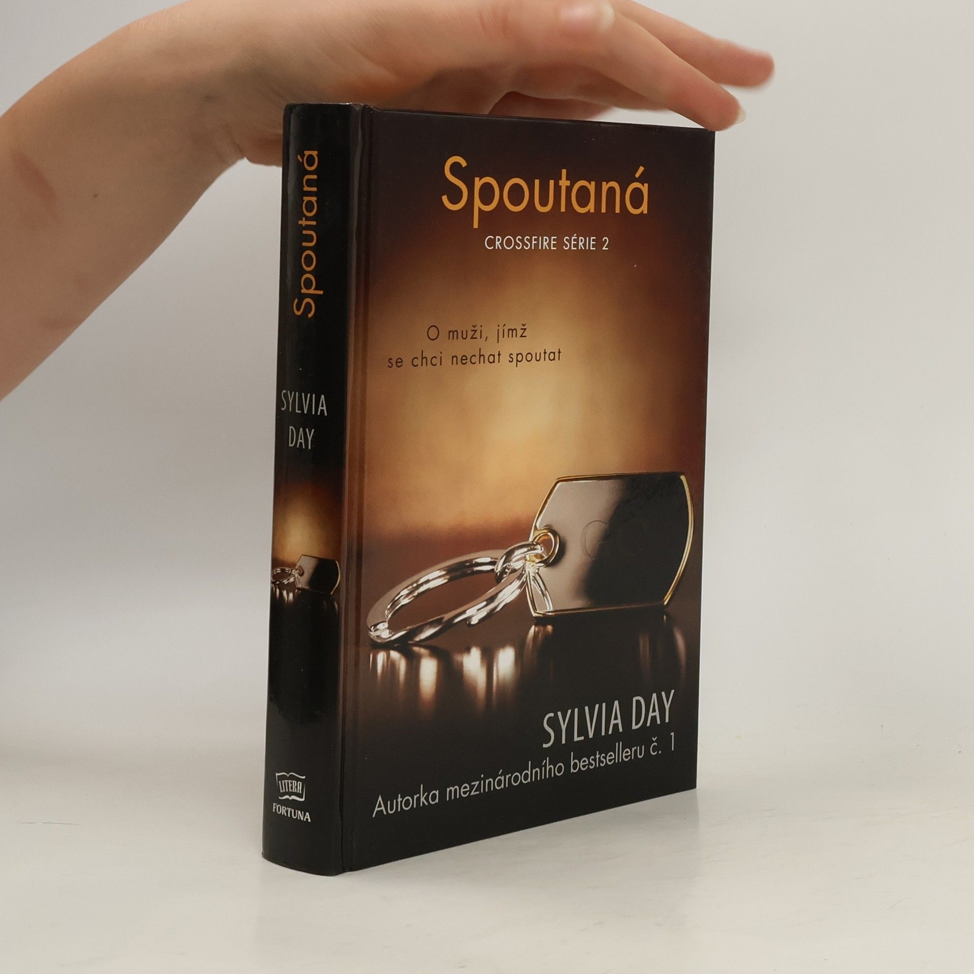 Sylvia Day Spoutaná