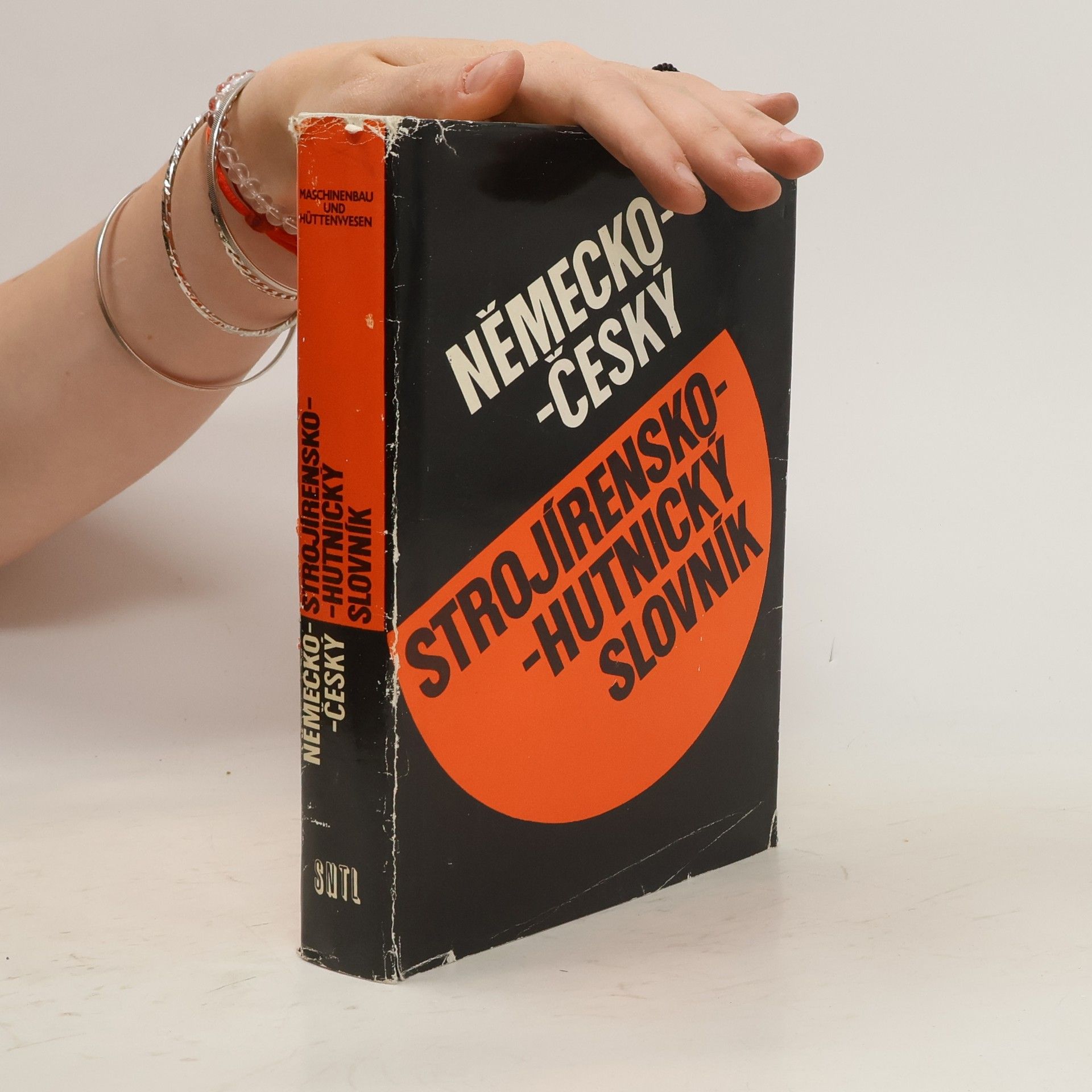 Autorenkollektiv Německo-český strojírensko-hutnický slovník