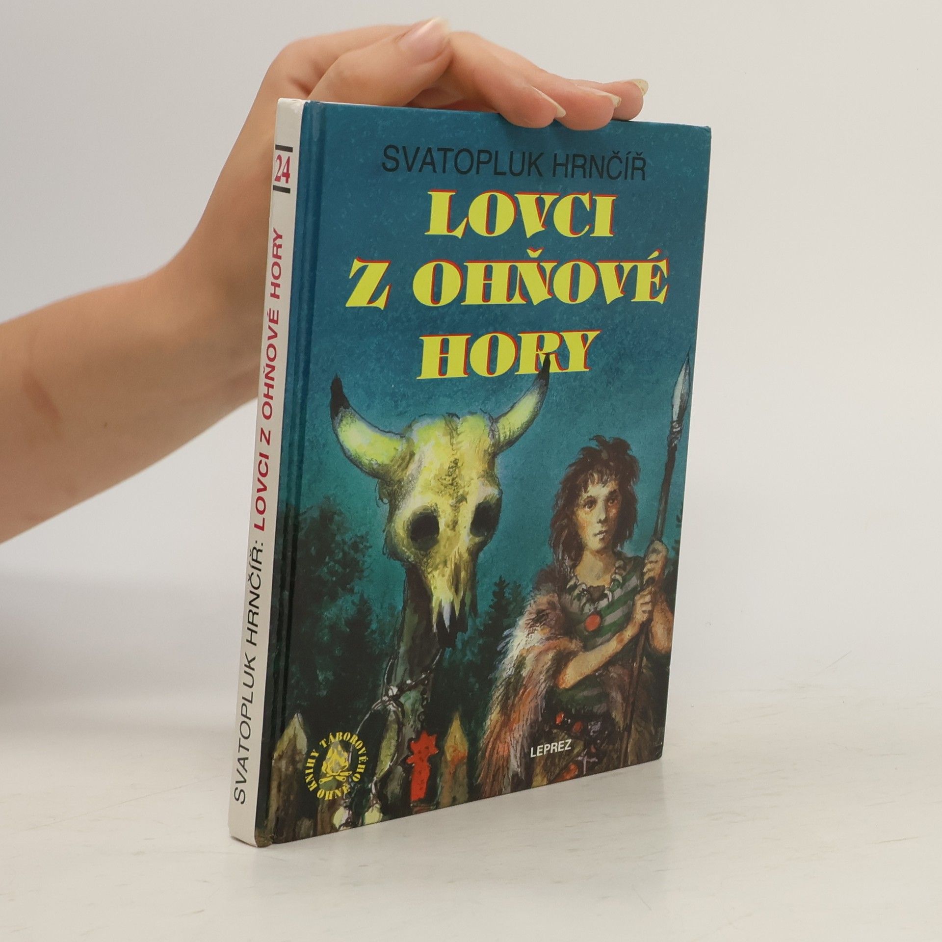 Svatopluk Hrnčíř Lovci z Ohňové hory