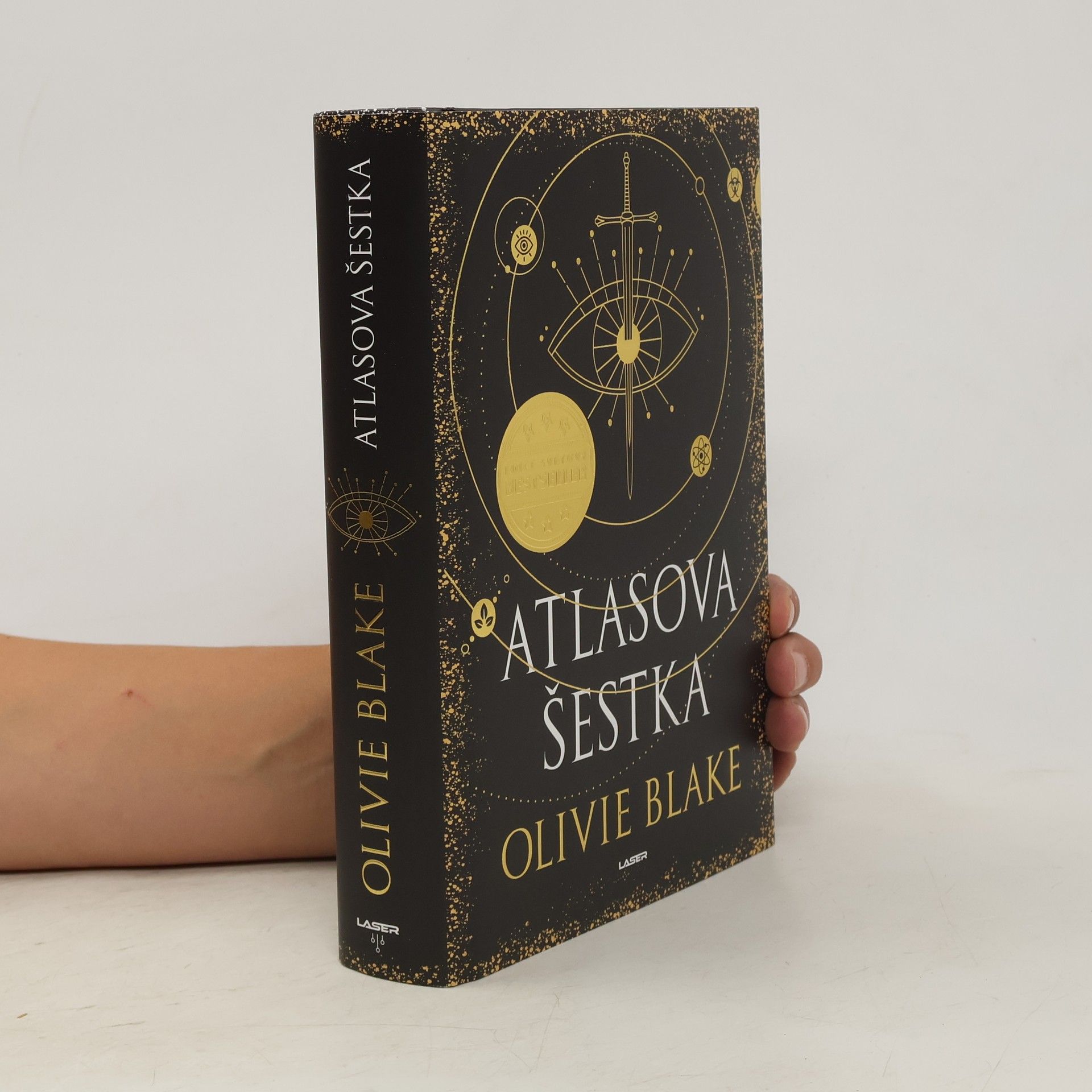 Olivie Blake Atlasova šestka