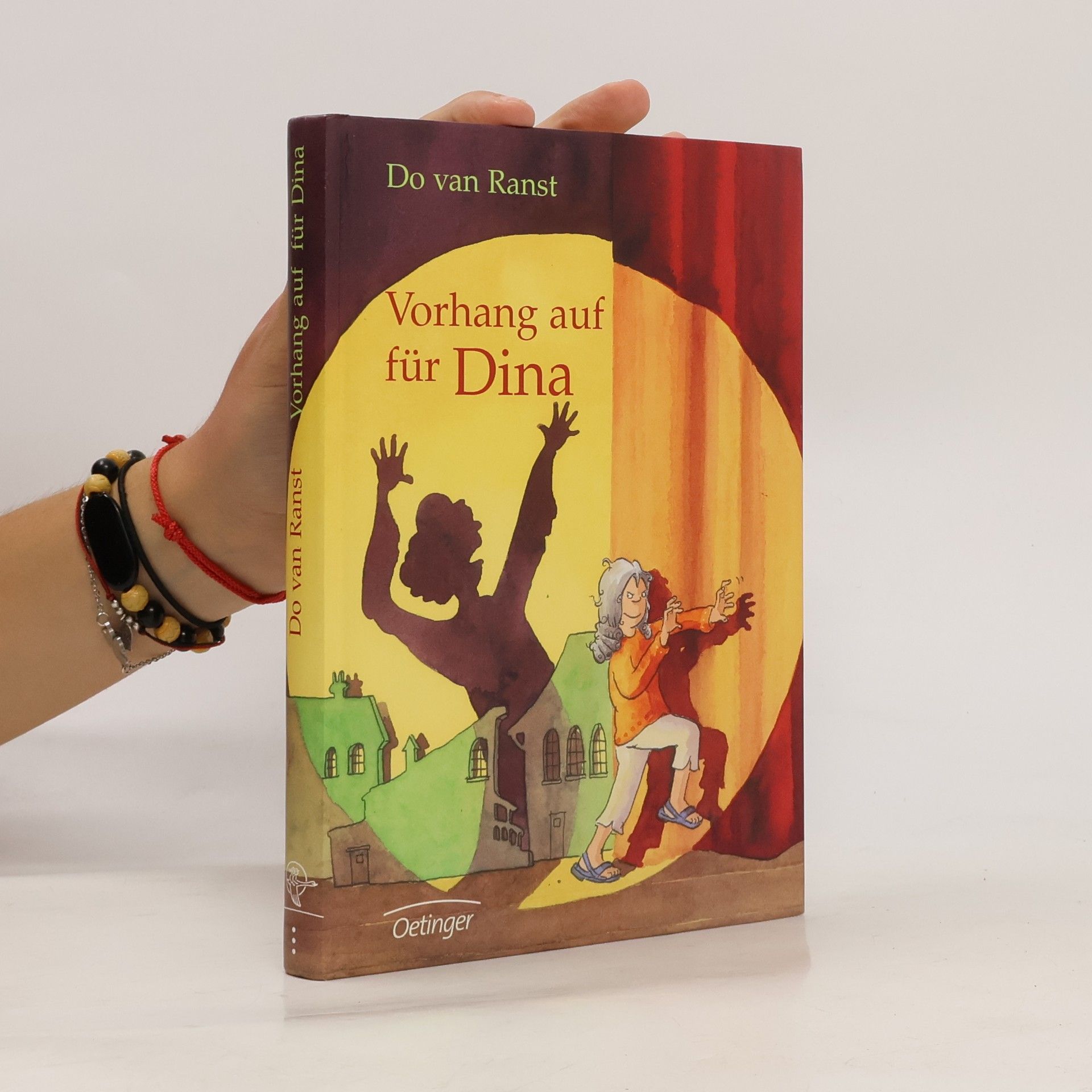 Do Van Ranst Vorhang auf für Dina