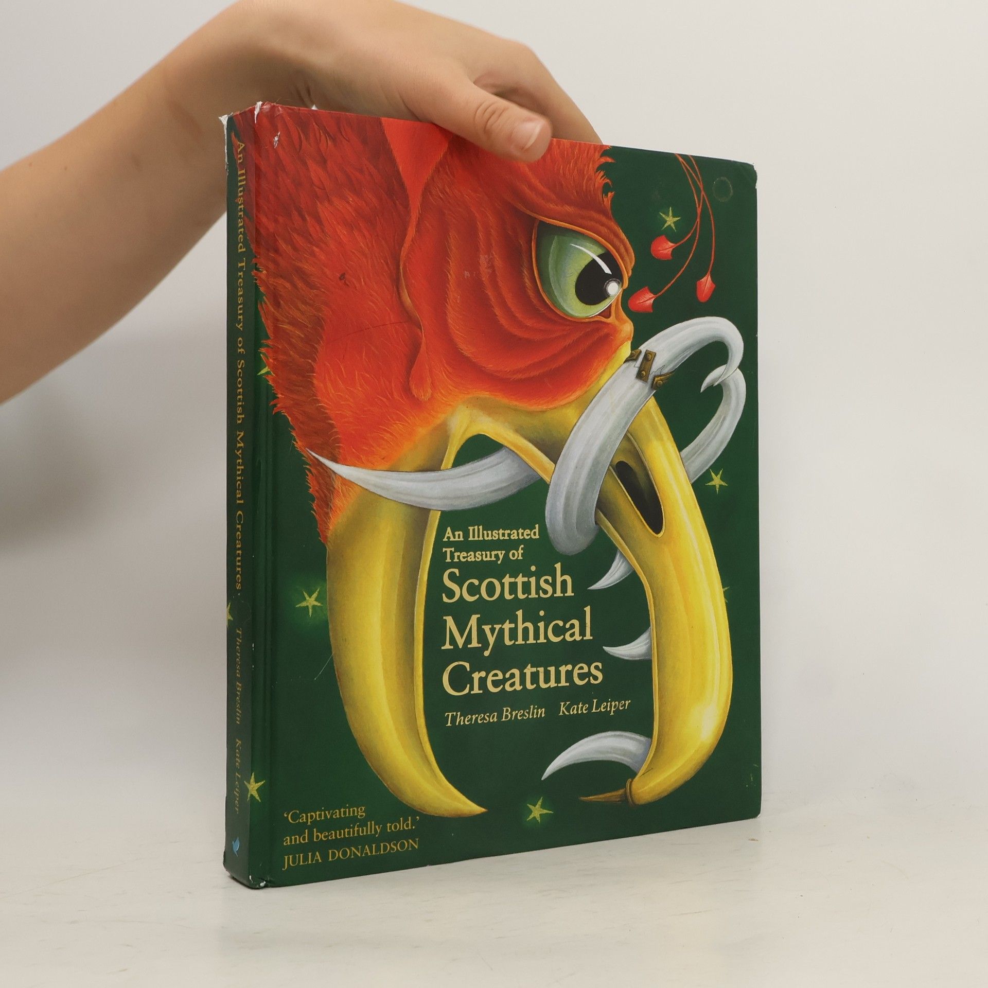 Theresa Breslin An Illustrated Treasury of Scottish Mythical Creatures