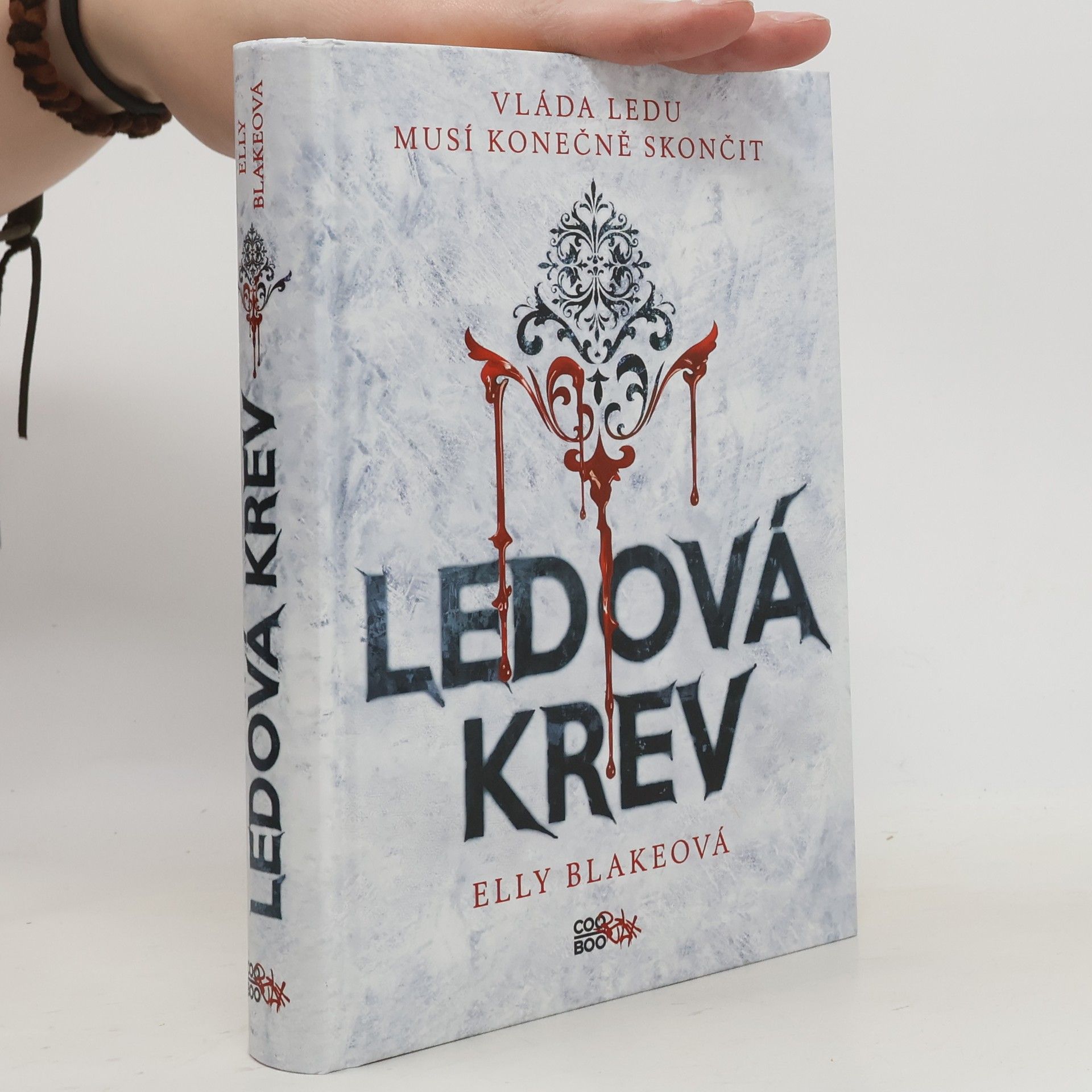 Elly Blake Ledová krev