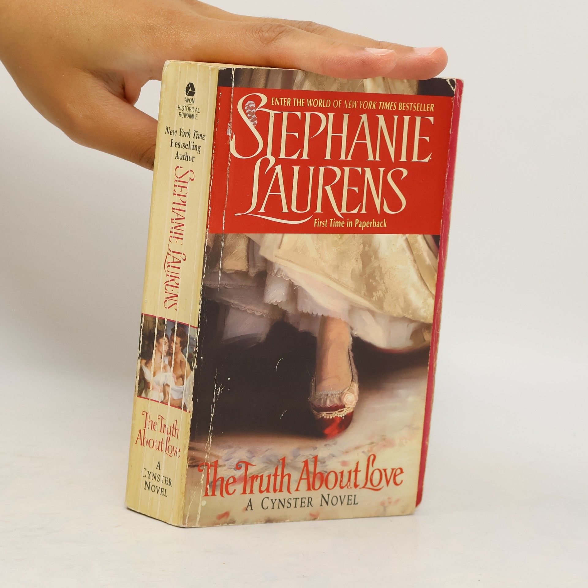Stephanie Laurens The Truth About Love. Hauch der Verführung, englische Ausgabe