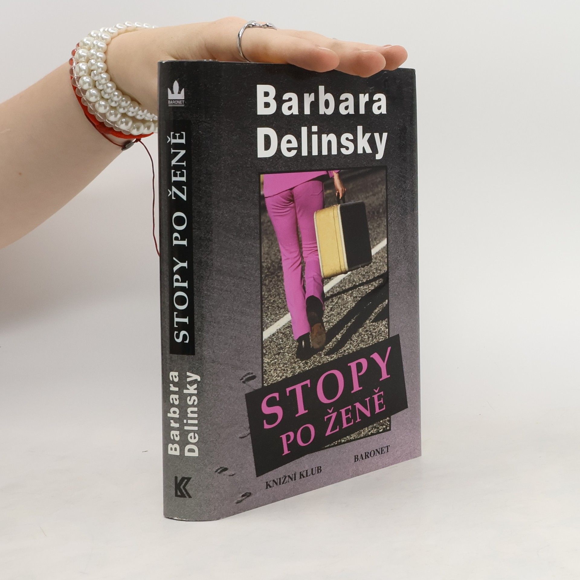 Barbara Delinsky Stopy po ženě