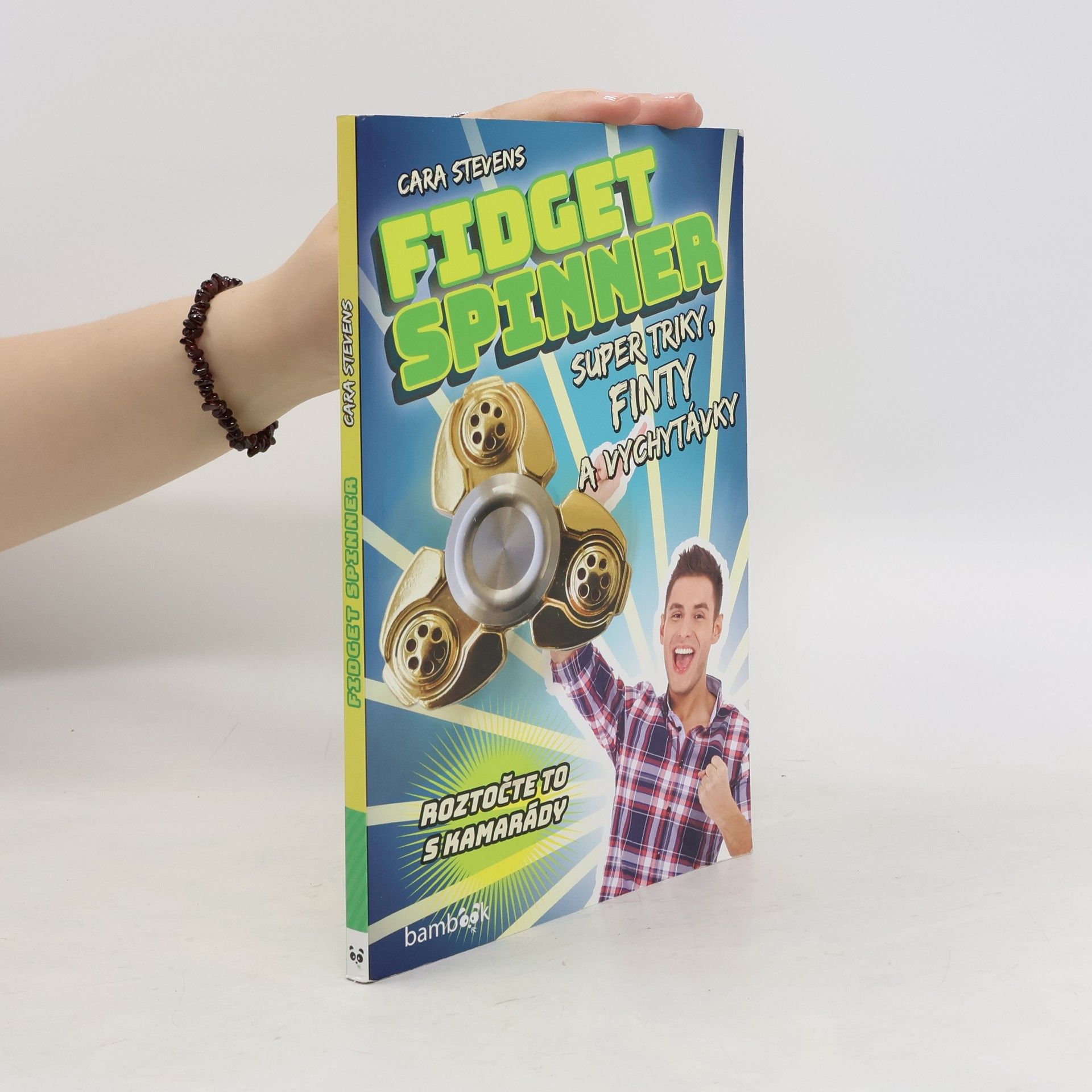 Cara J. Stevens Fidget Spinner: Super triky, finty a vychytávky