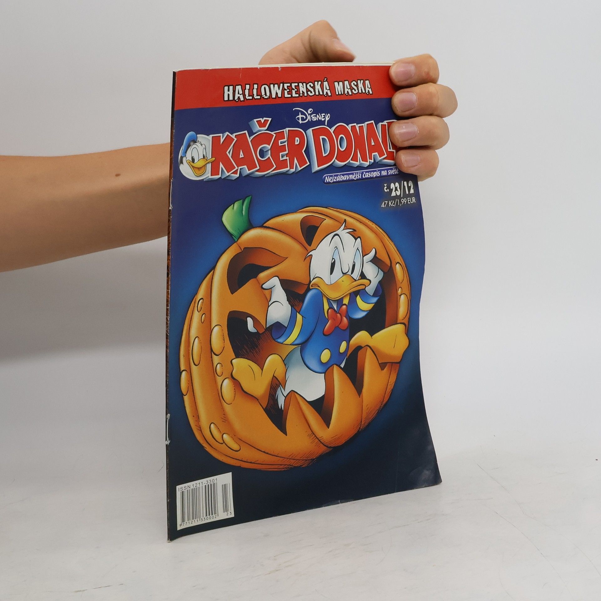 kolektiv Kačer Donald č. 23/12.  Halloweenská maska