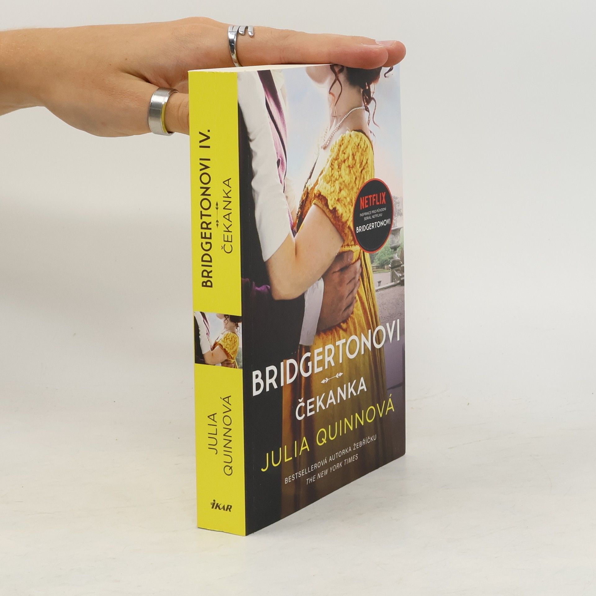 Julie Quinnová Bridgertonovi, Čekanka