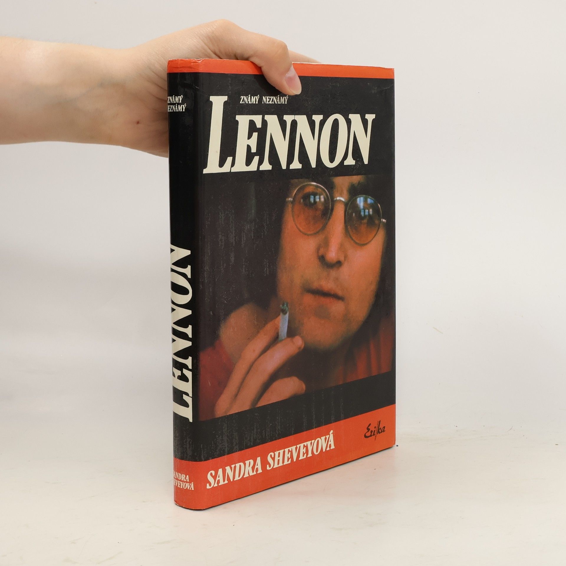 Sandra Shevey Lennon známý neznámý
