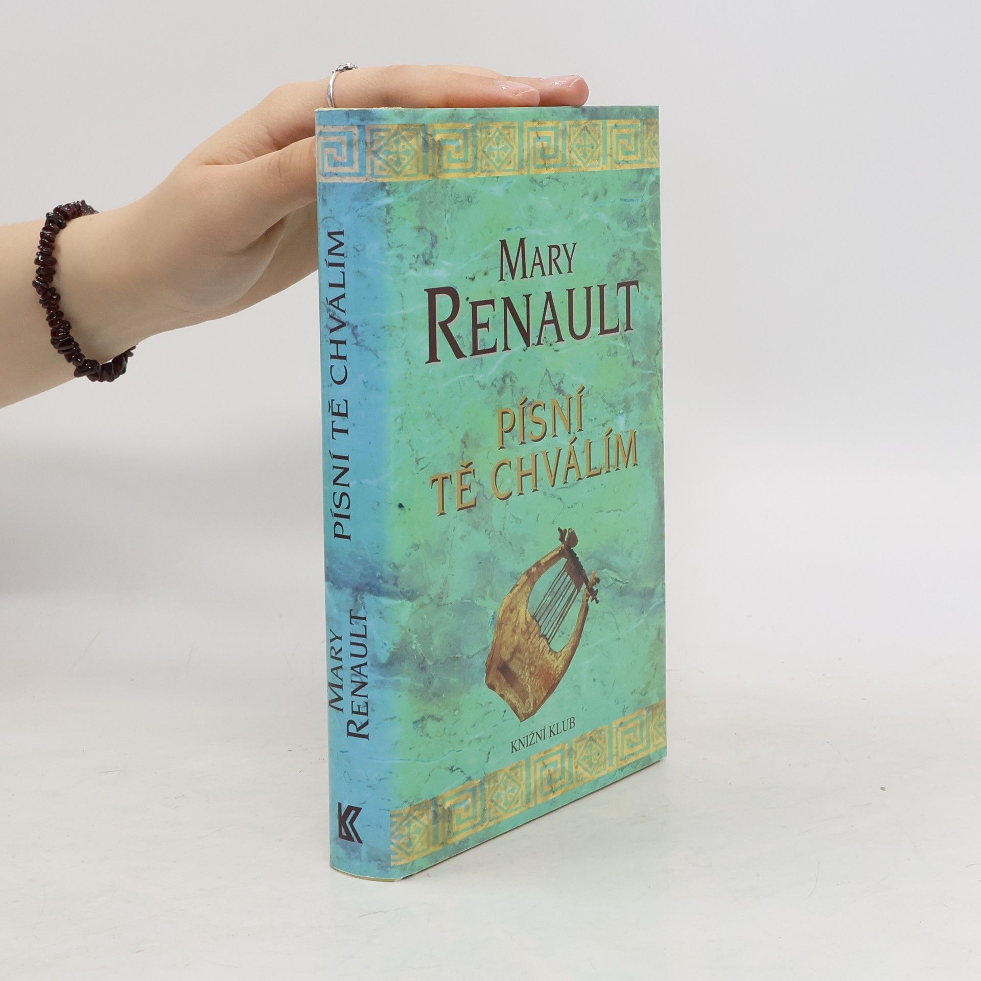 Mary Renaultová Písní tě chválím