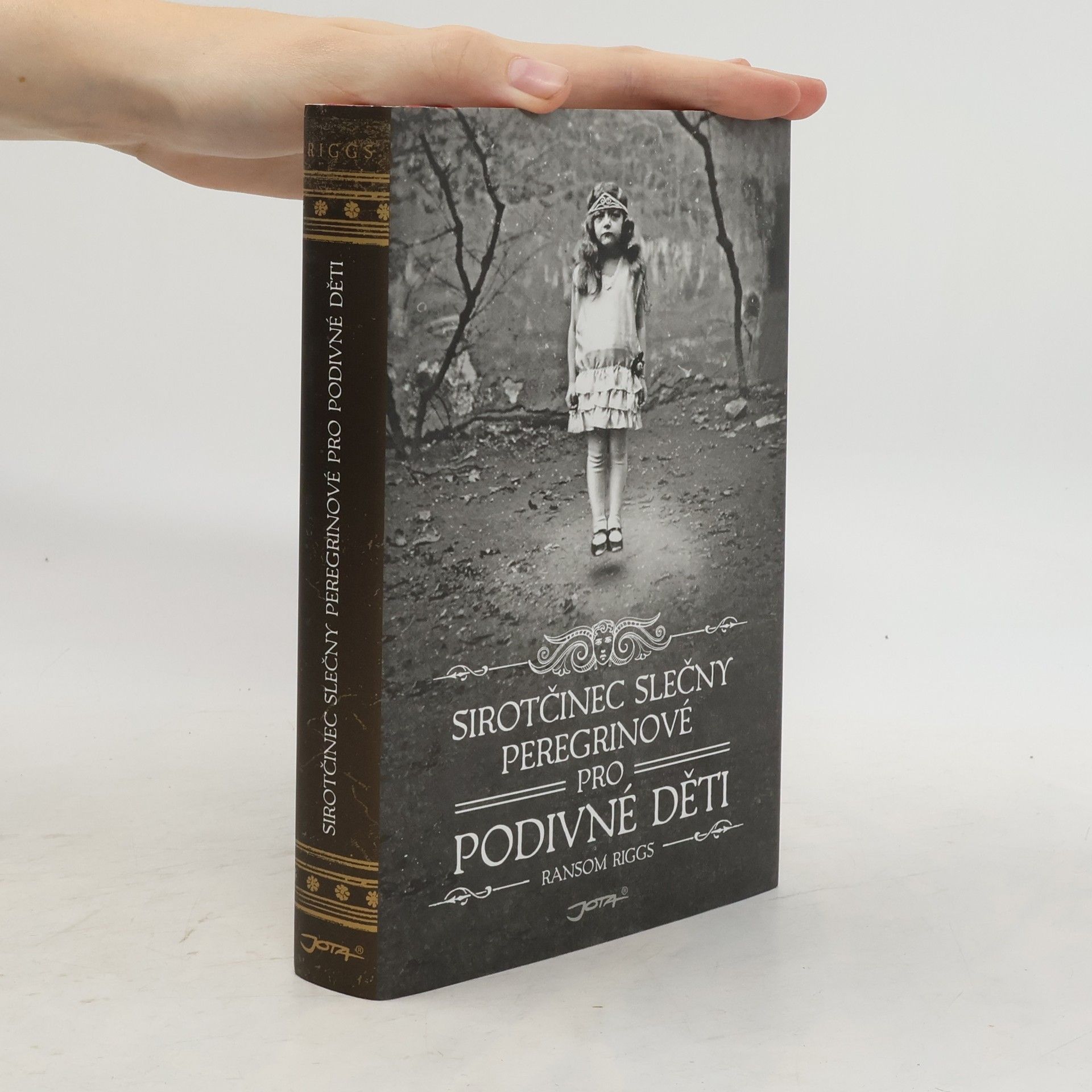 Ransom Riggs Sirotčinec slečny Peregrinové pro podivné děti