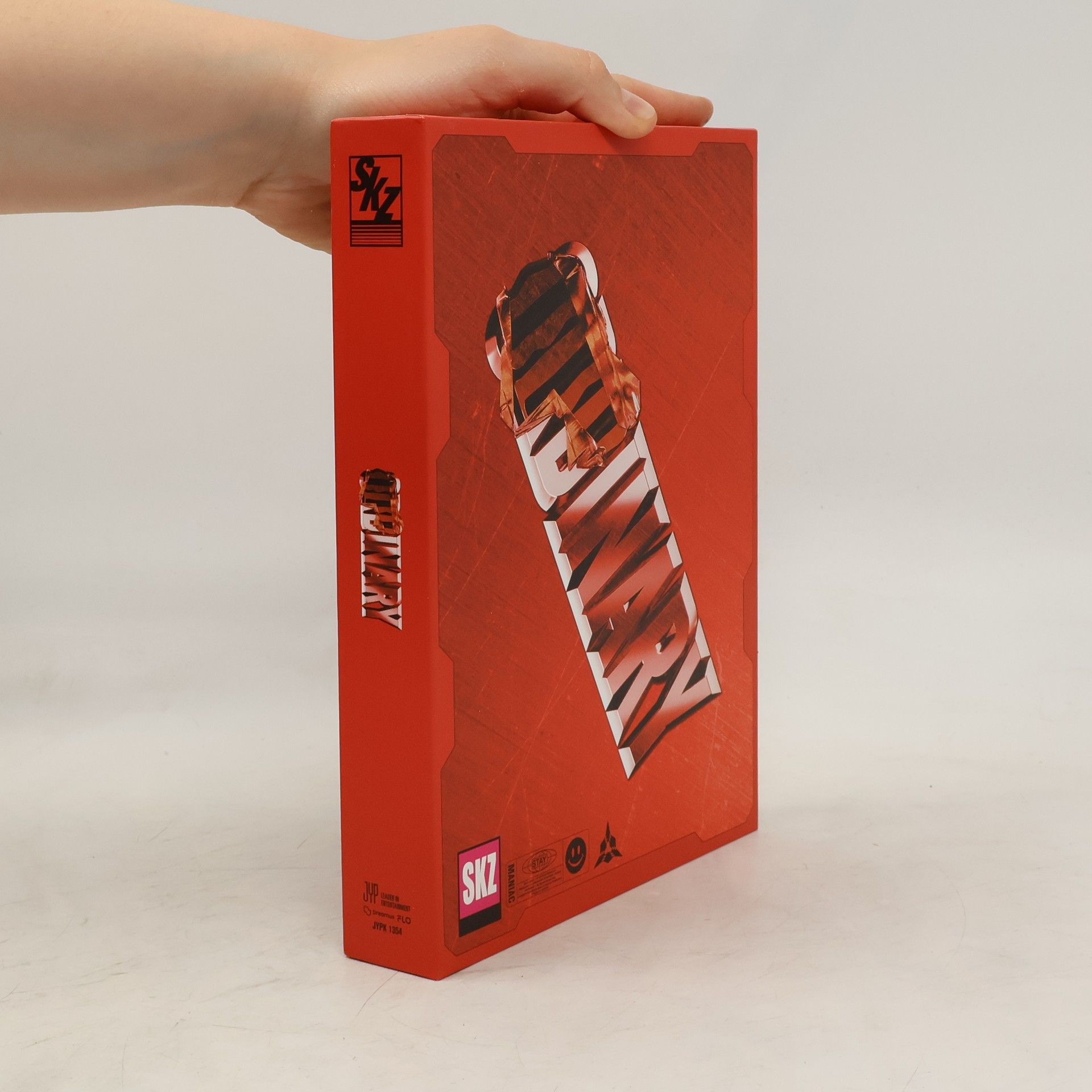 Collectif d'auteurs Stray Kids Oddinary Red Box
