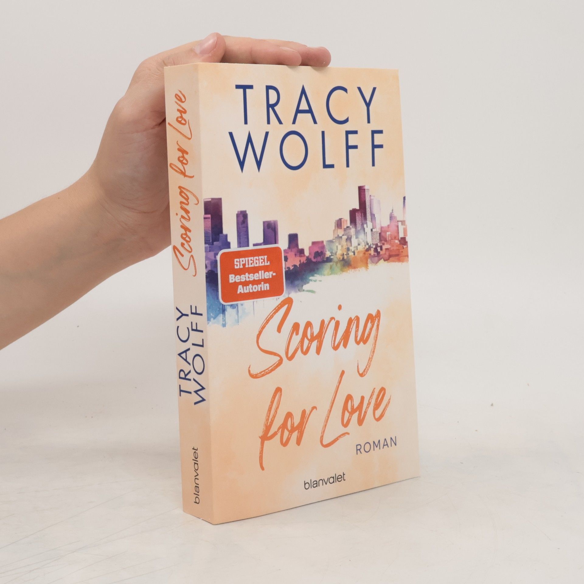 Tracy Wolff Scoring for Love