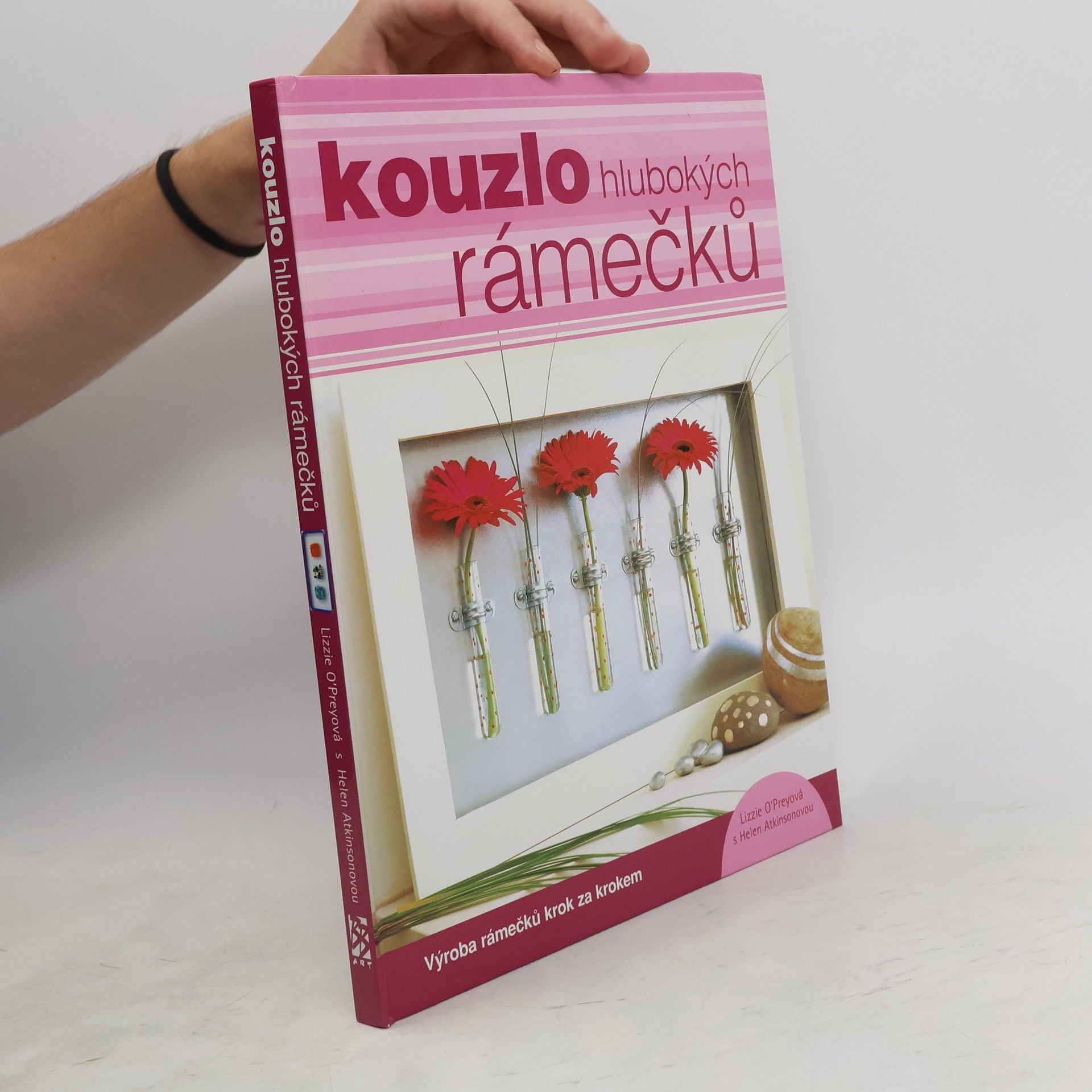 Lizzie O. Prey Kouzlo hlubokých rámečků
