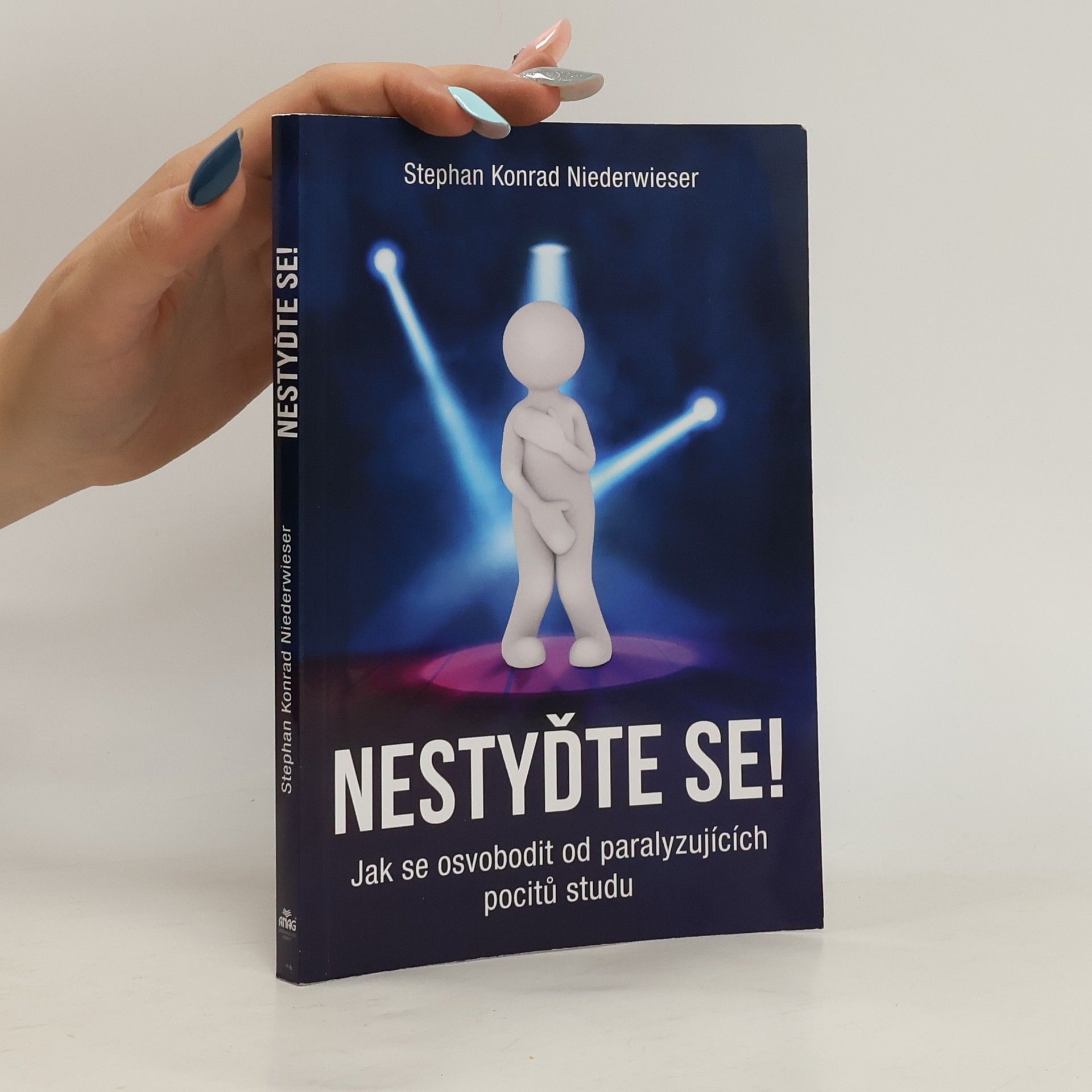 Stephan Niederwieser Nestyďte se!