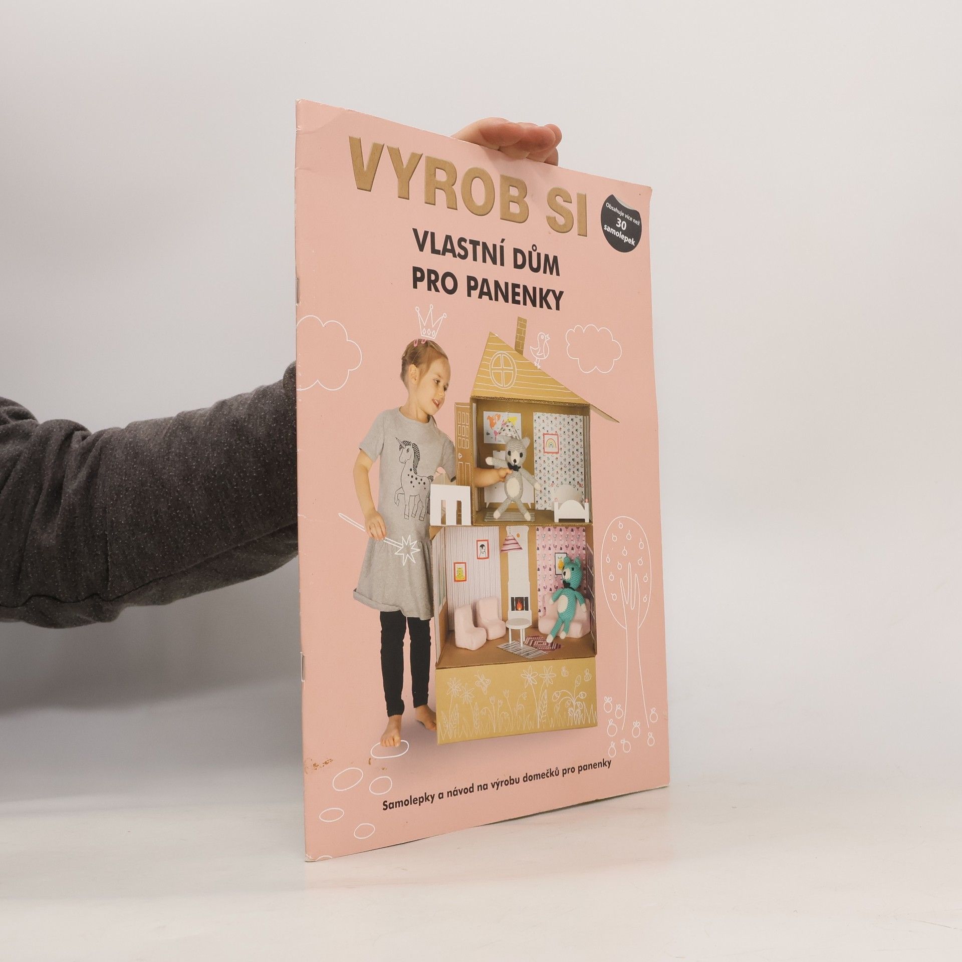 Kadre Spitz Vyrob si vlastní dům pro panenky : samolepky a návod na výrobu domečků pro panenky