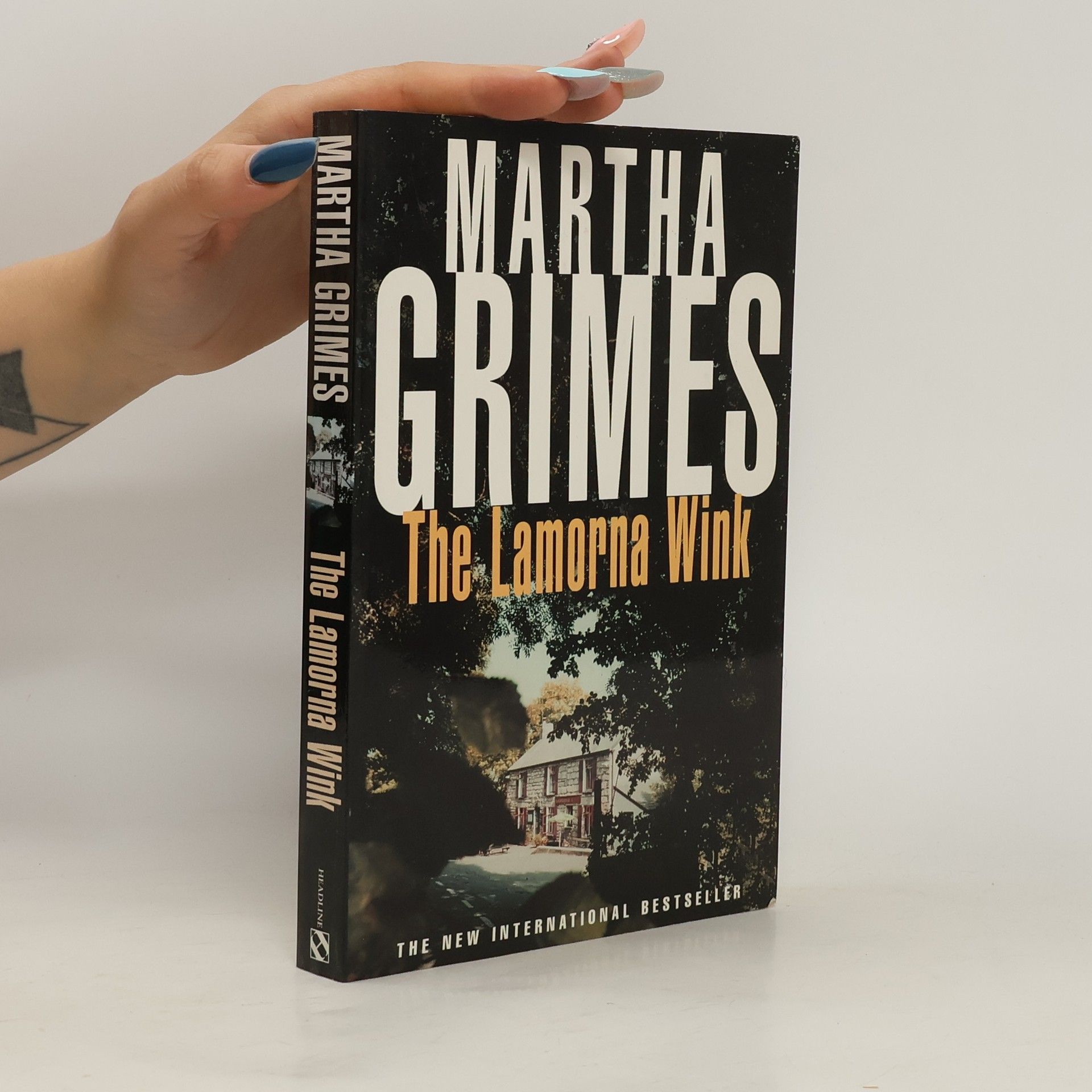 Martha Grimes The Lamorna Wink