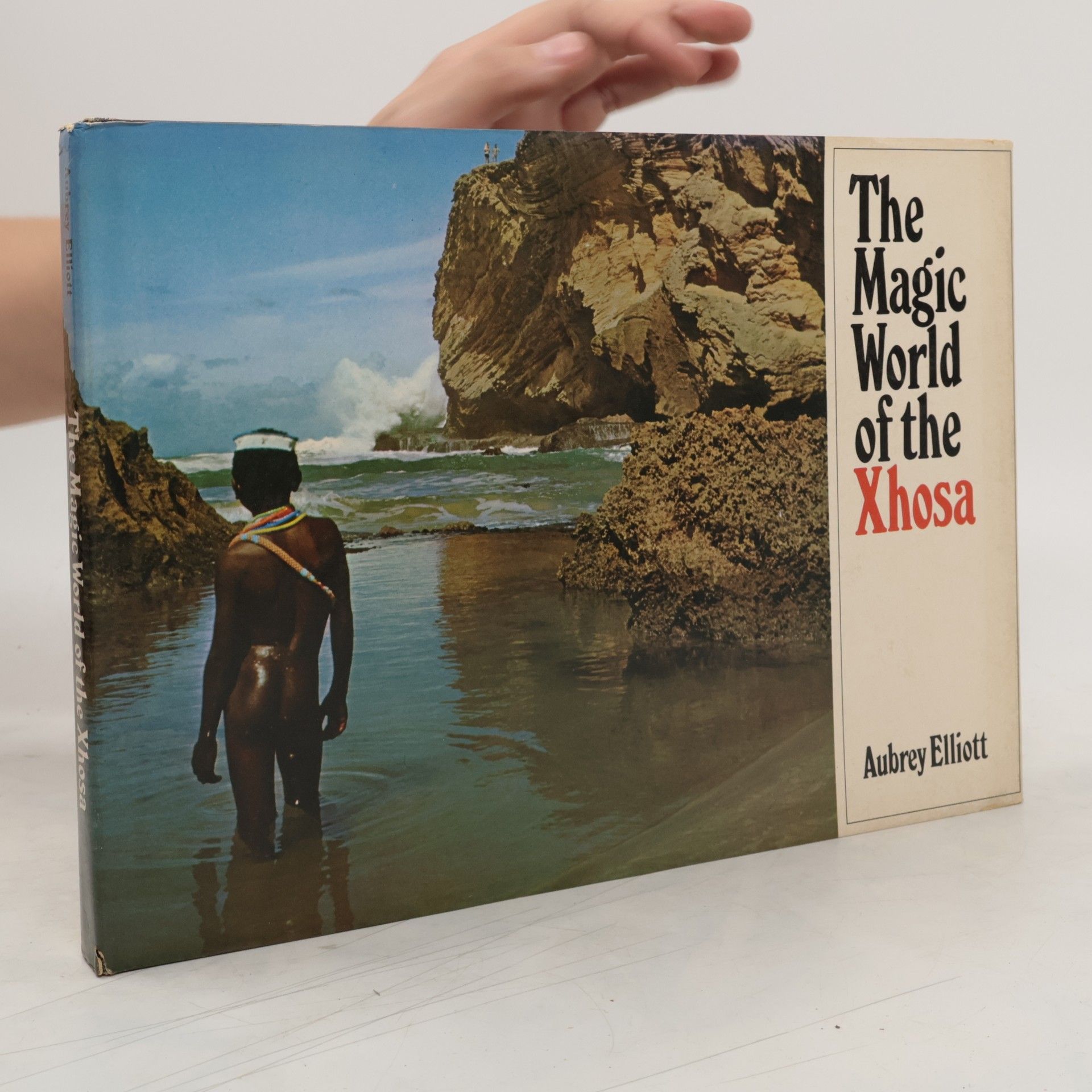 Aubrey Elliott The Magic World of the Xhosa