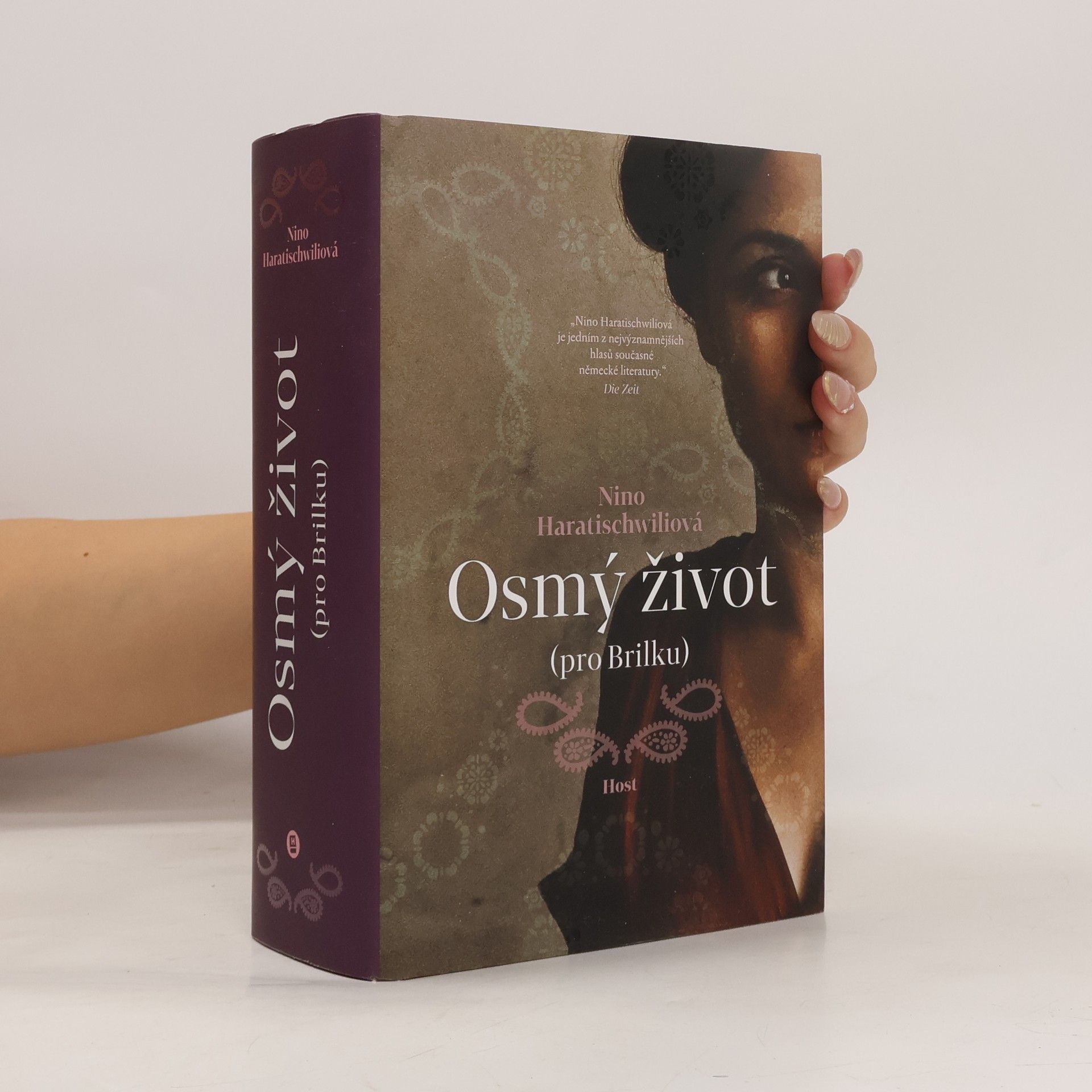 Nino Haratischwili Osmý život (pro Brilku)