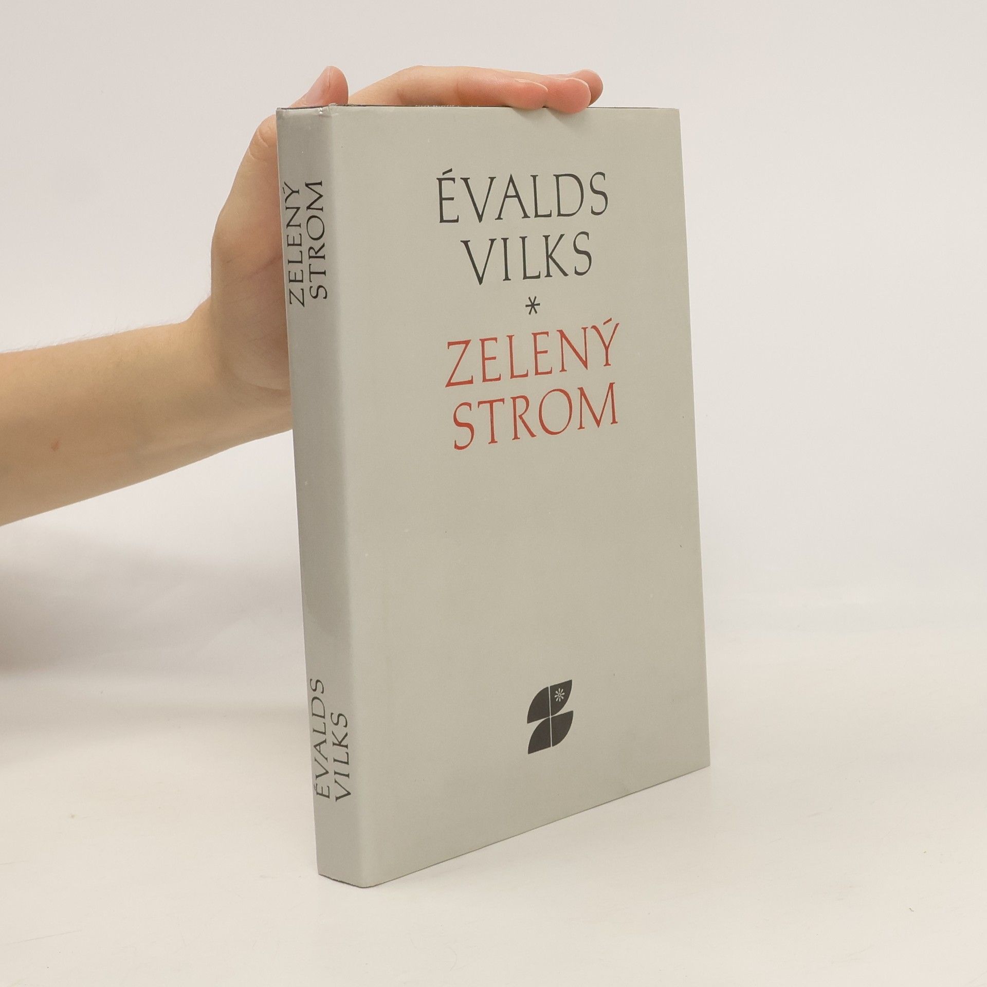 Évalds Vilks Zelený strom