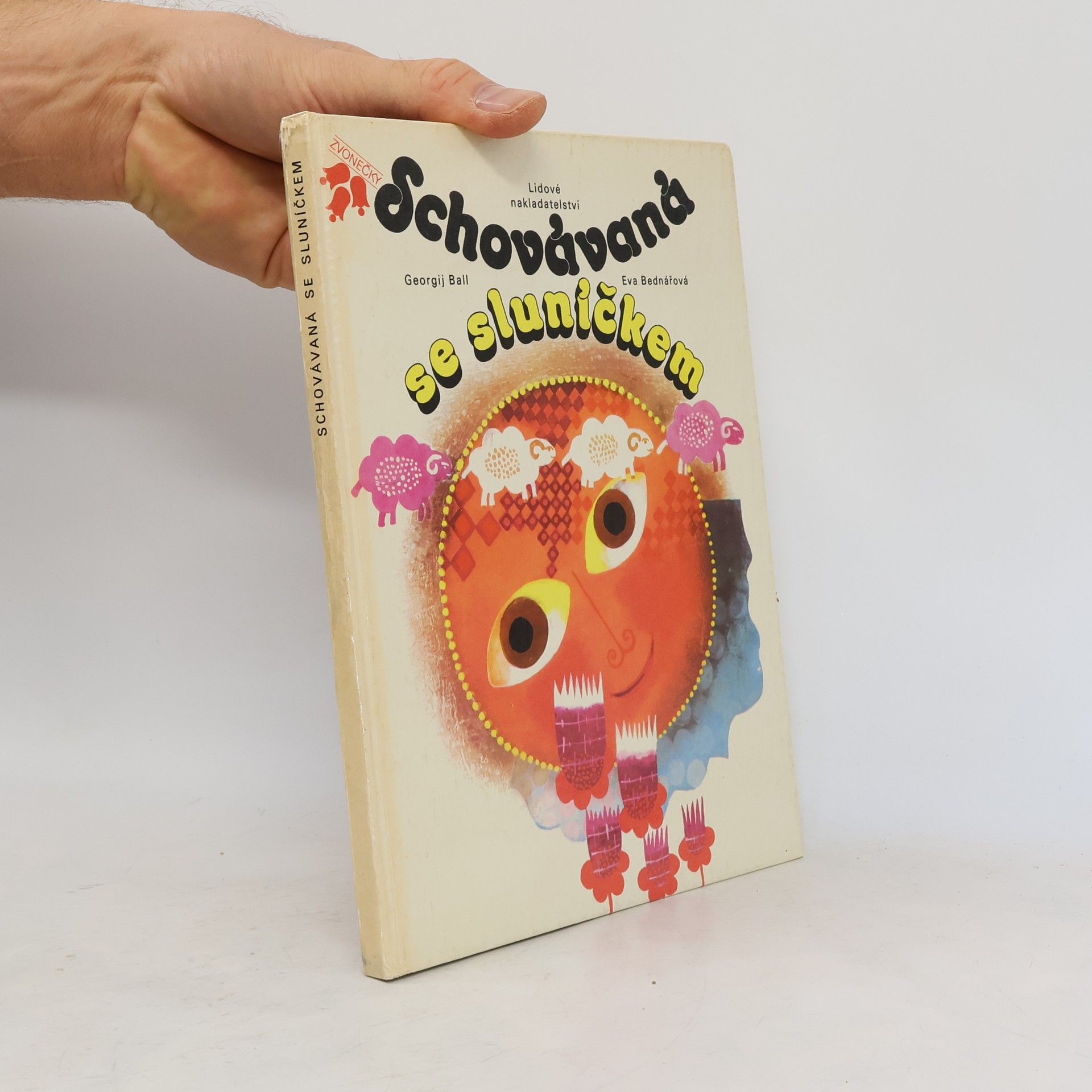Georgij Aleksandrovič Ball Schovávaná se sluníčkem